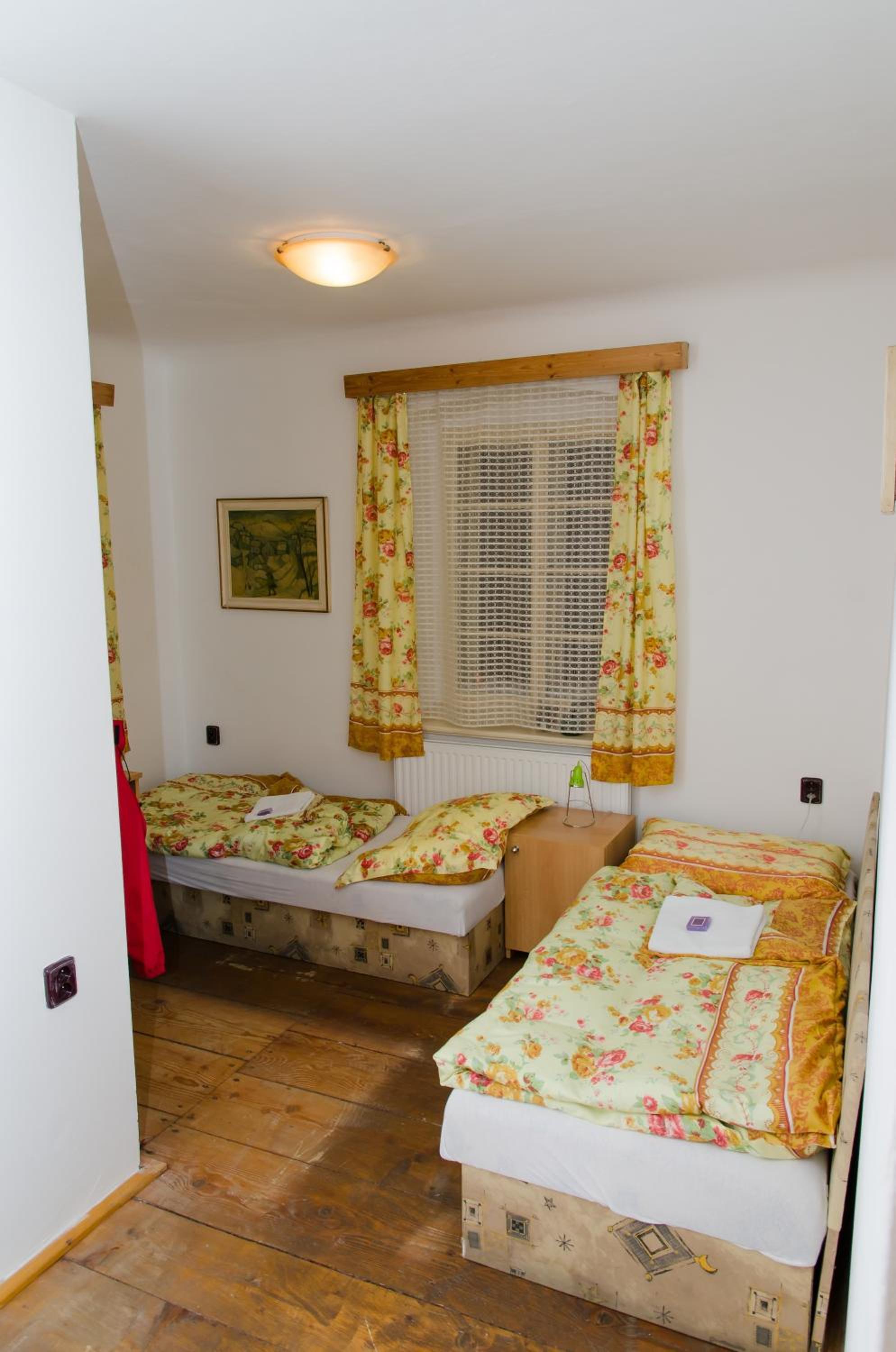 Triple Room With Shared Bathroom photo 1