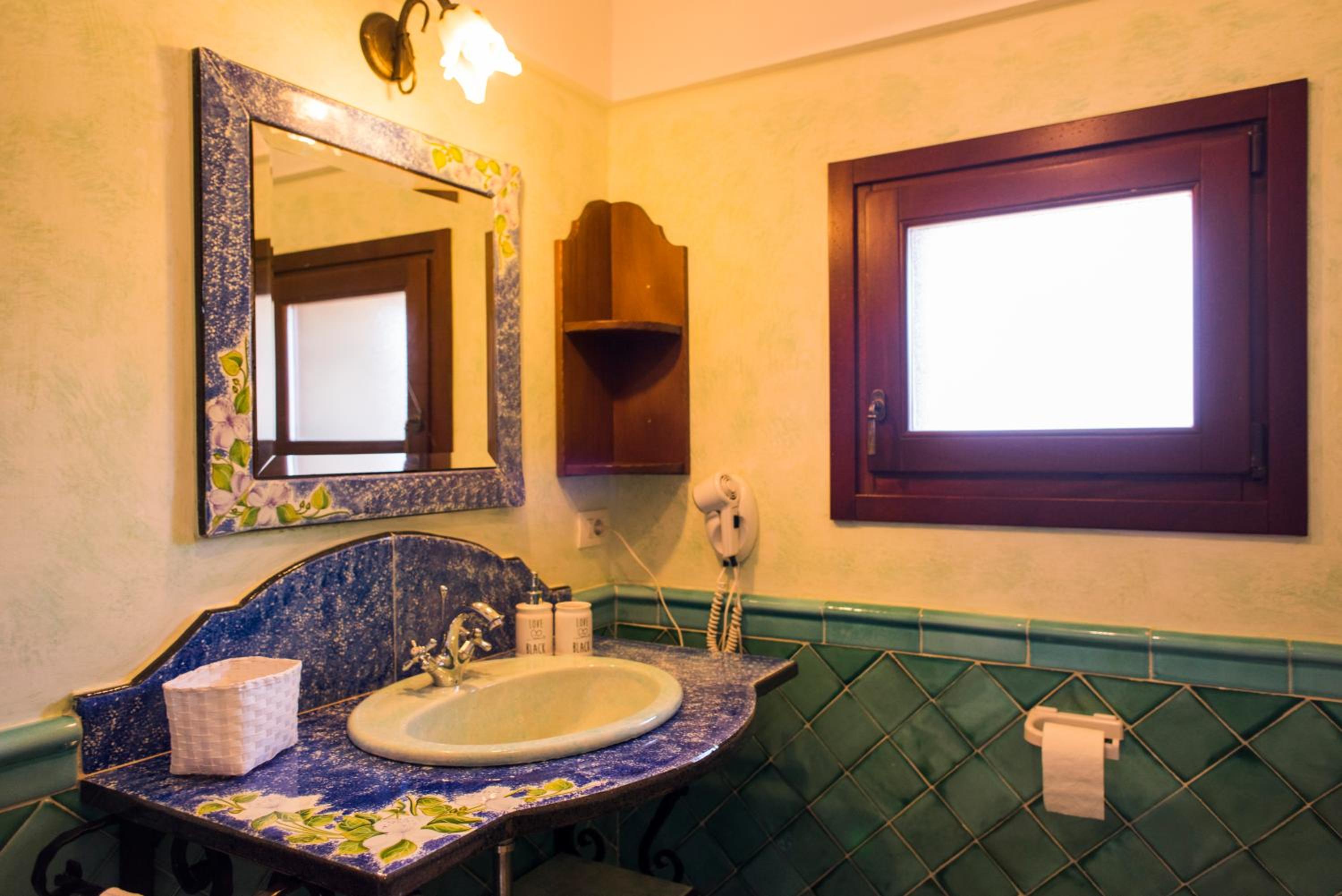 One-Bedroom House photo 2