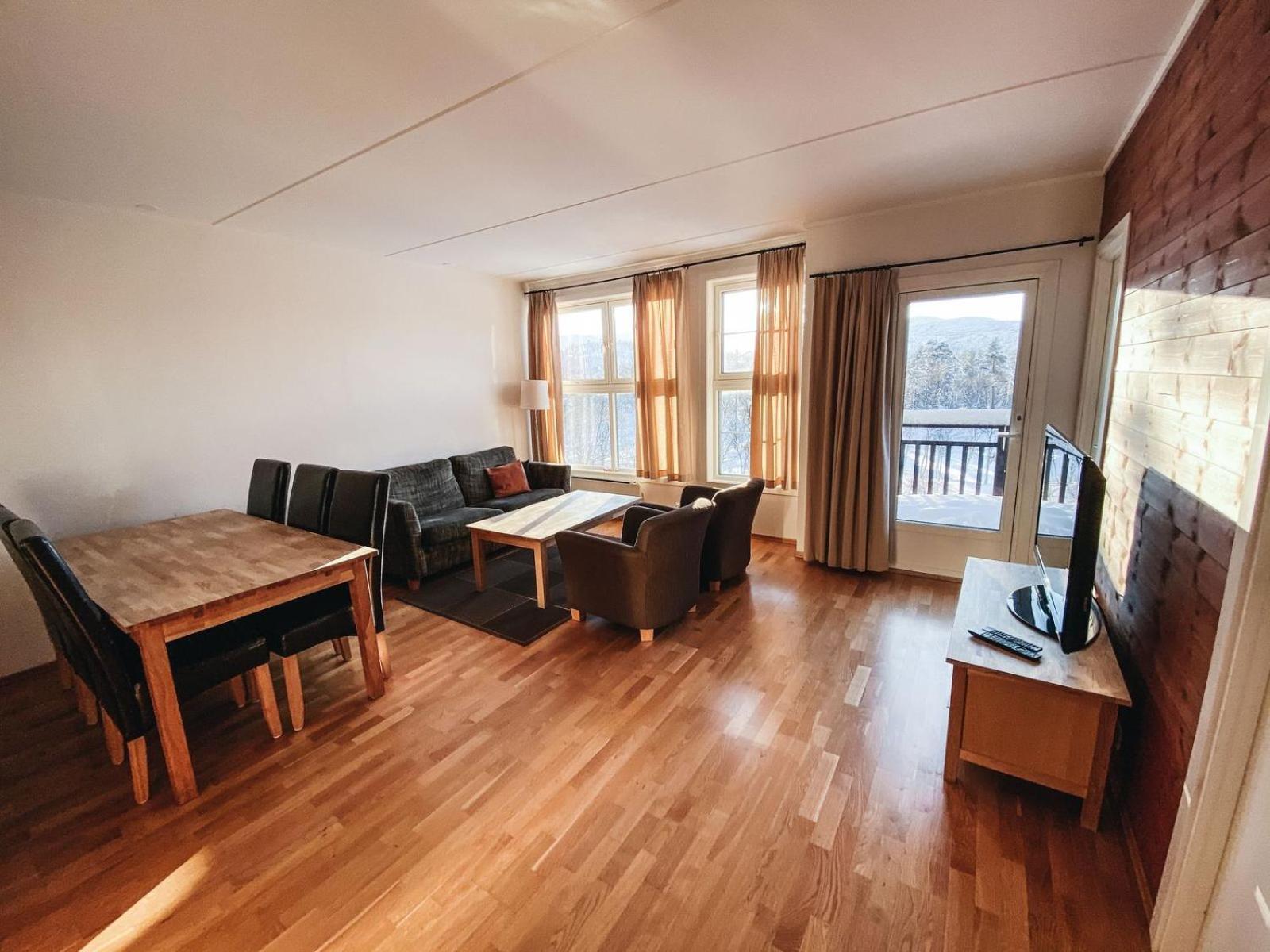 Self Catered 3-Bedroom Apartment