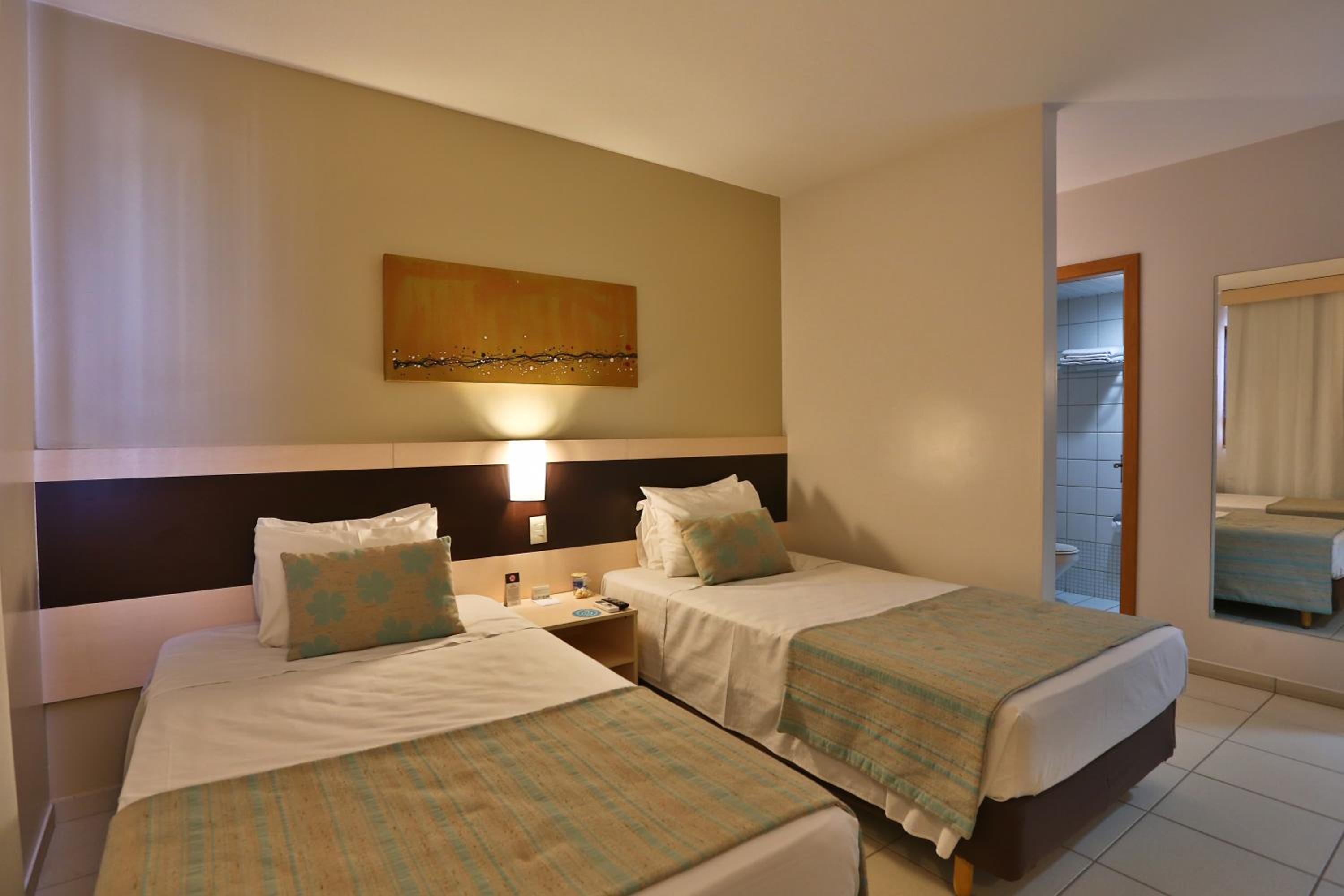 Executive Twin Room - Photo 6