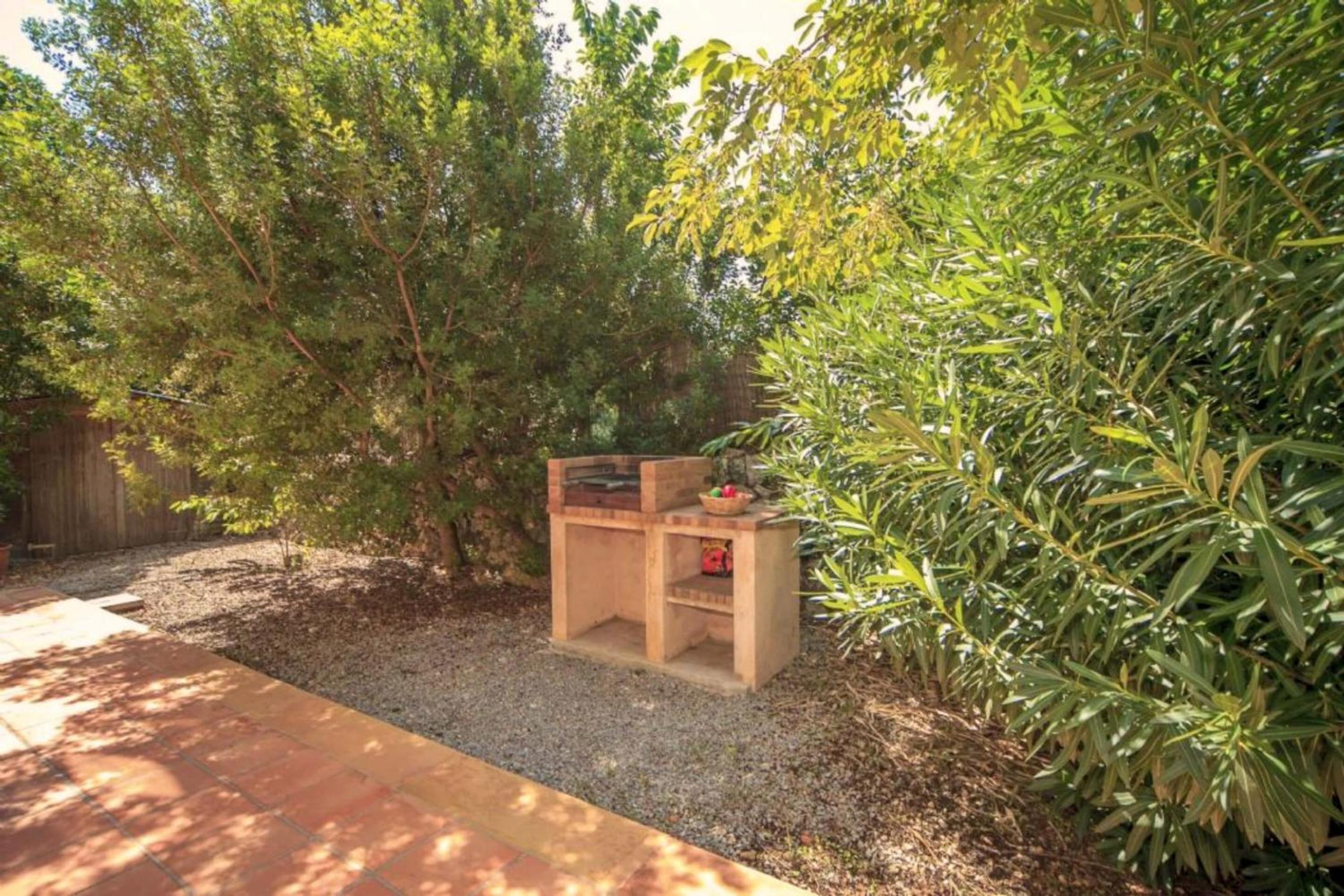 Villa with Private Pool photo 3