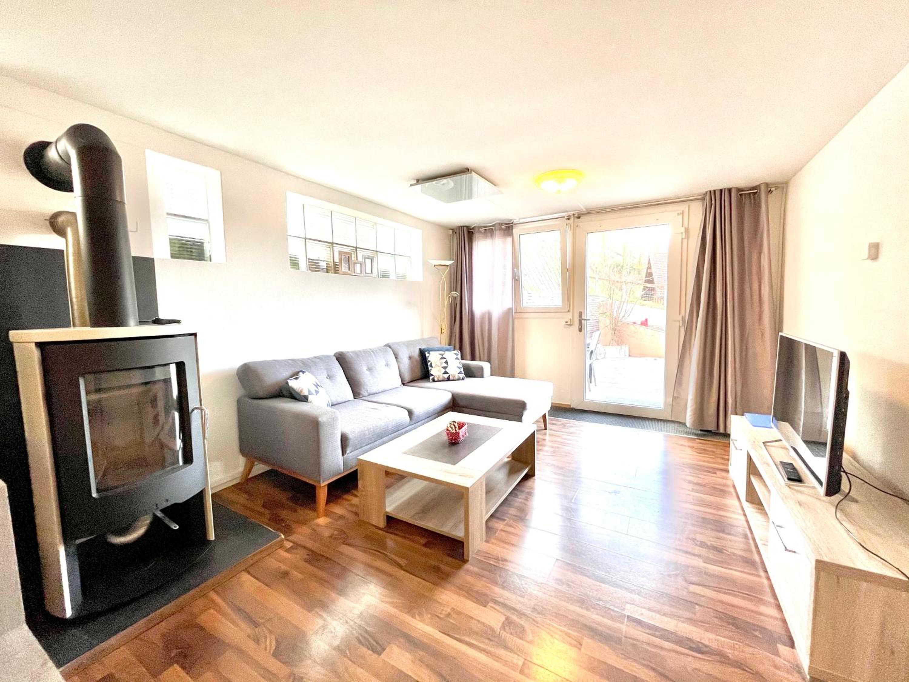 Studio Apartment photo 1