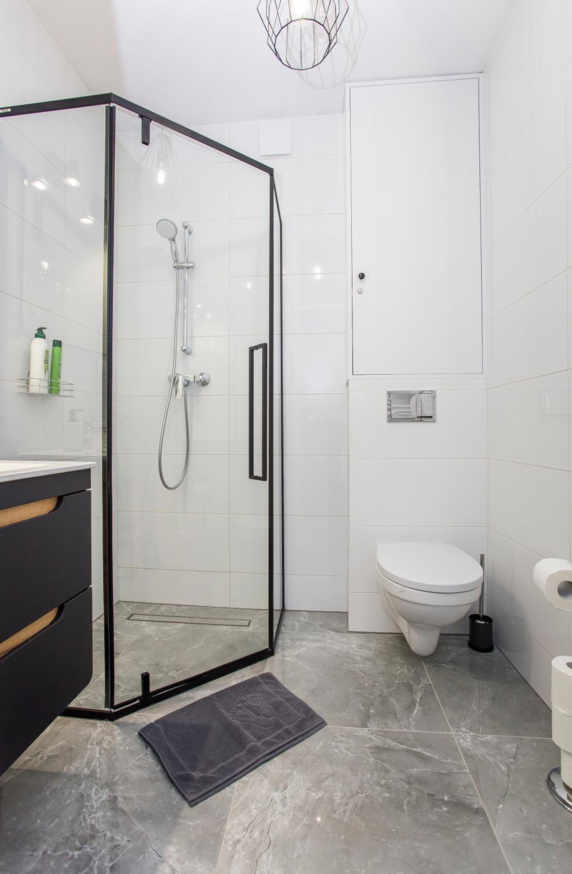 One-Bedroom Apartment - Photo 20