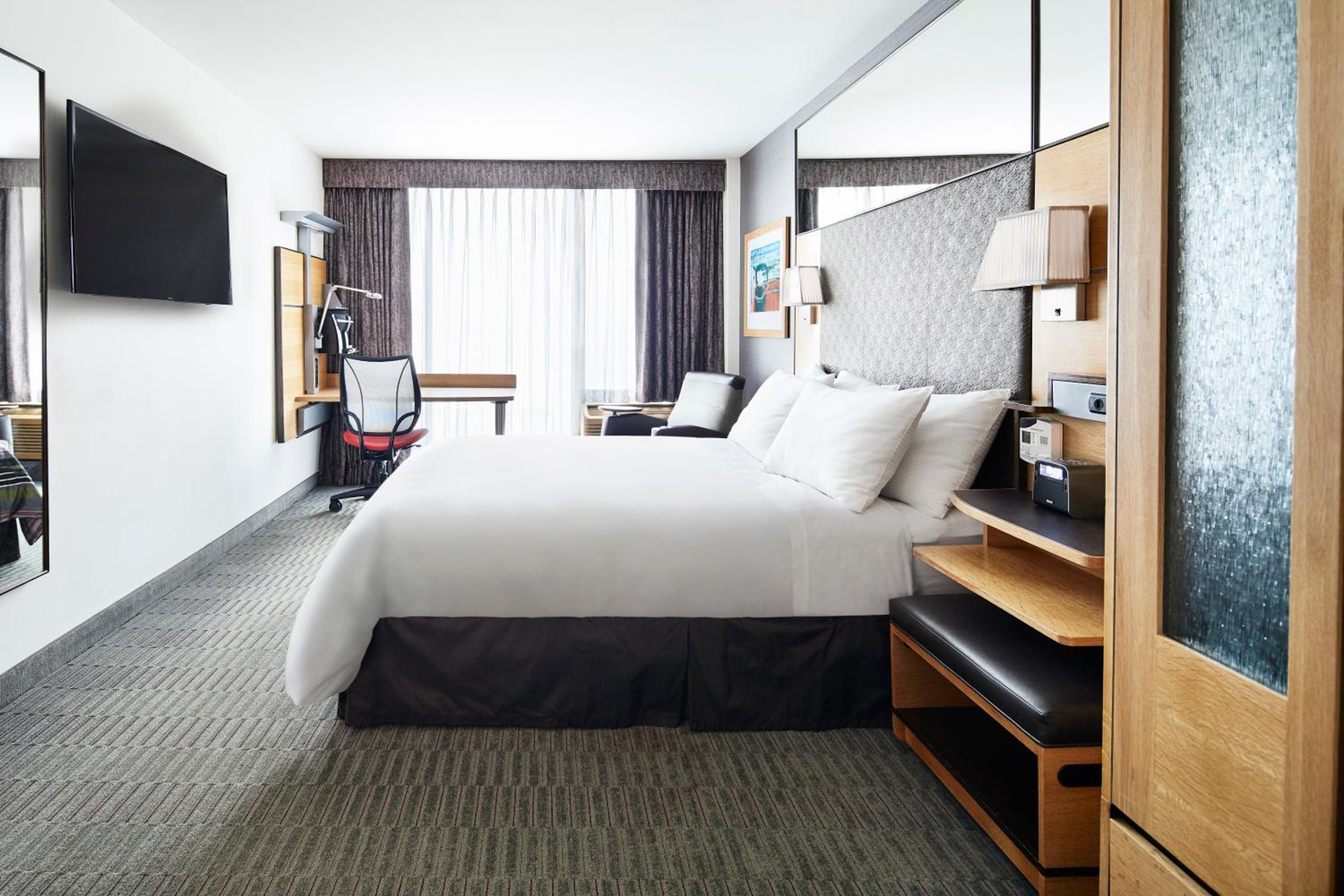 Premier Room