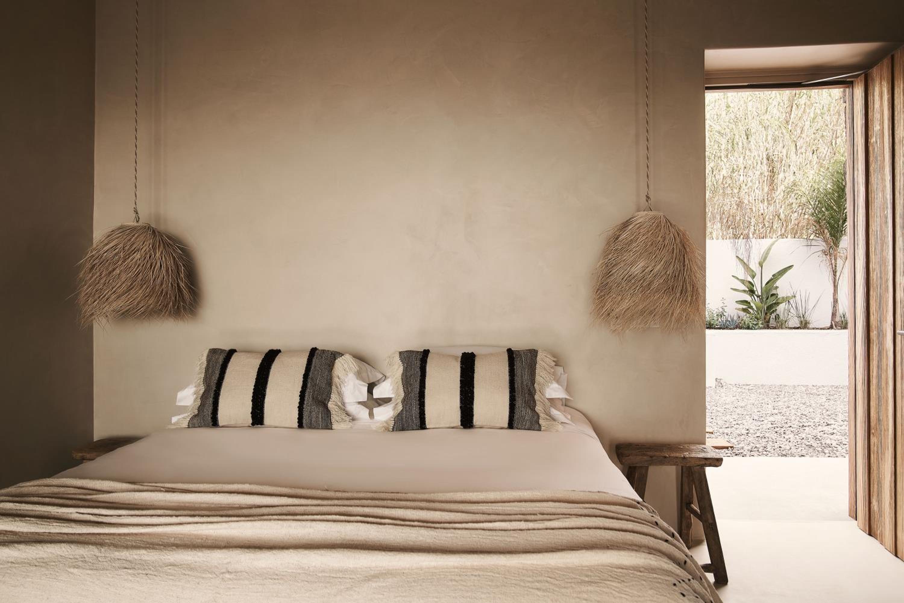 Amyth Sea View Suite with Private Pool