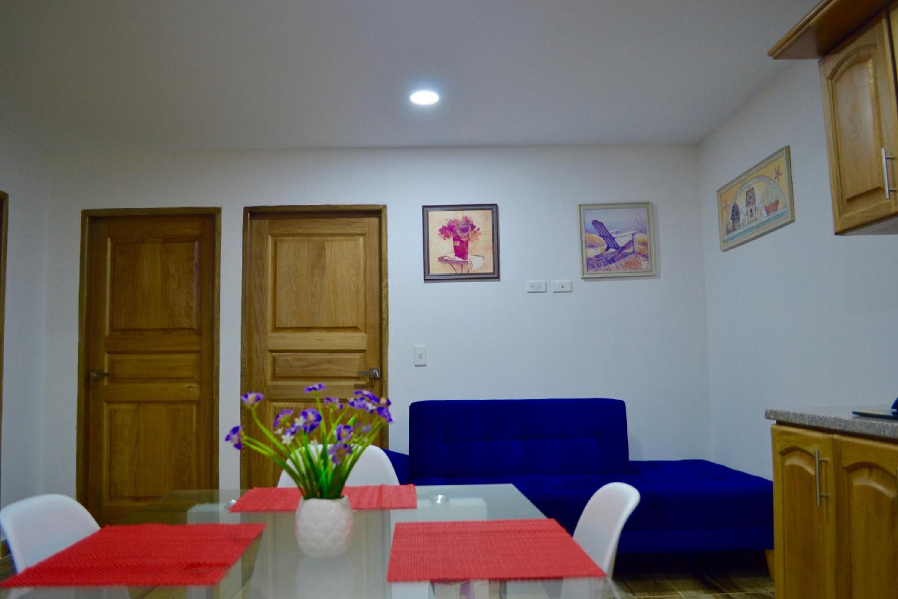 Two-Bedroom Deluxe Apartment with Balcony photo 1