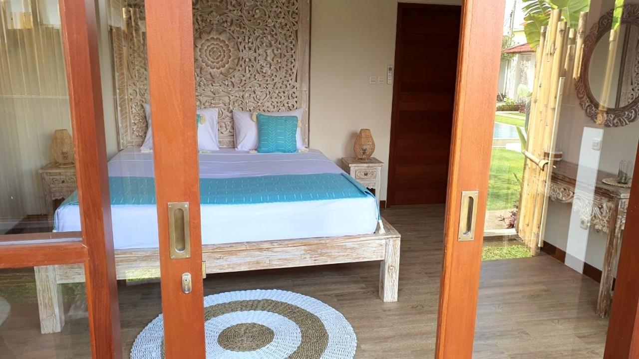 Superior Bungalow - Photo 3