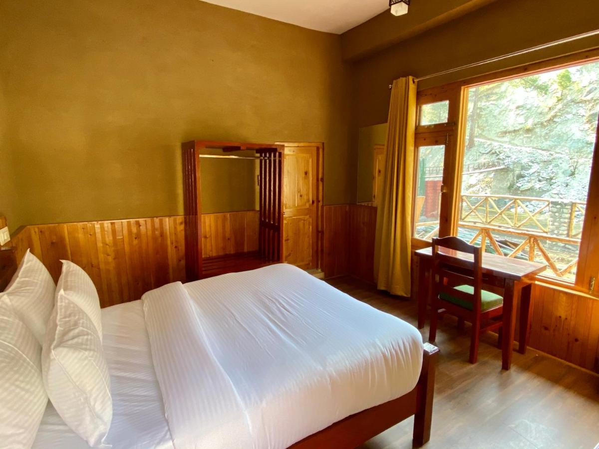 Deluxe Double Room photo 3
