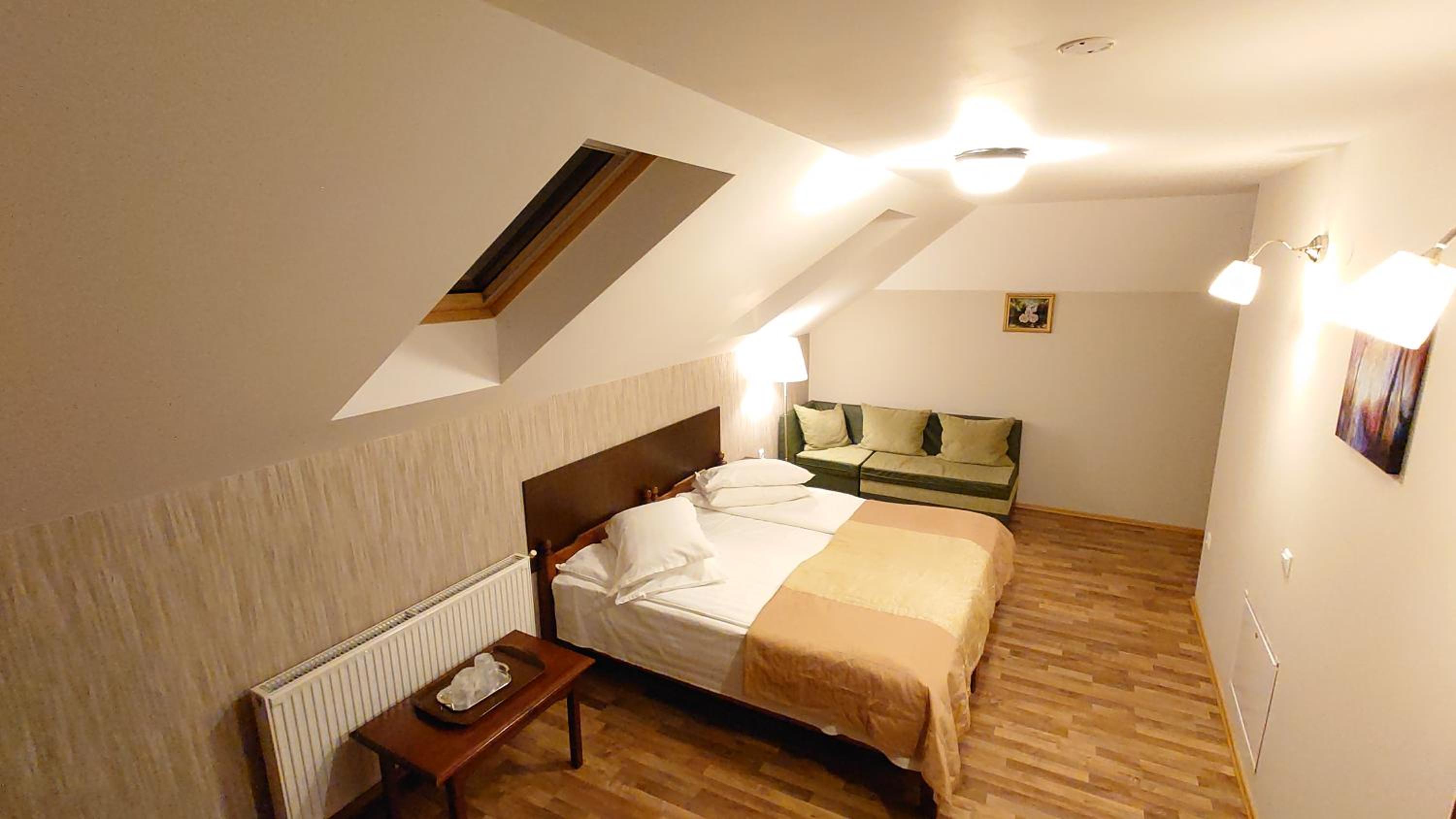Two-Bedroom Apartment - Photo 5