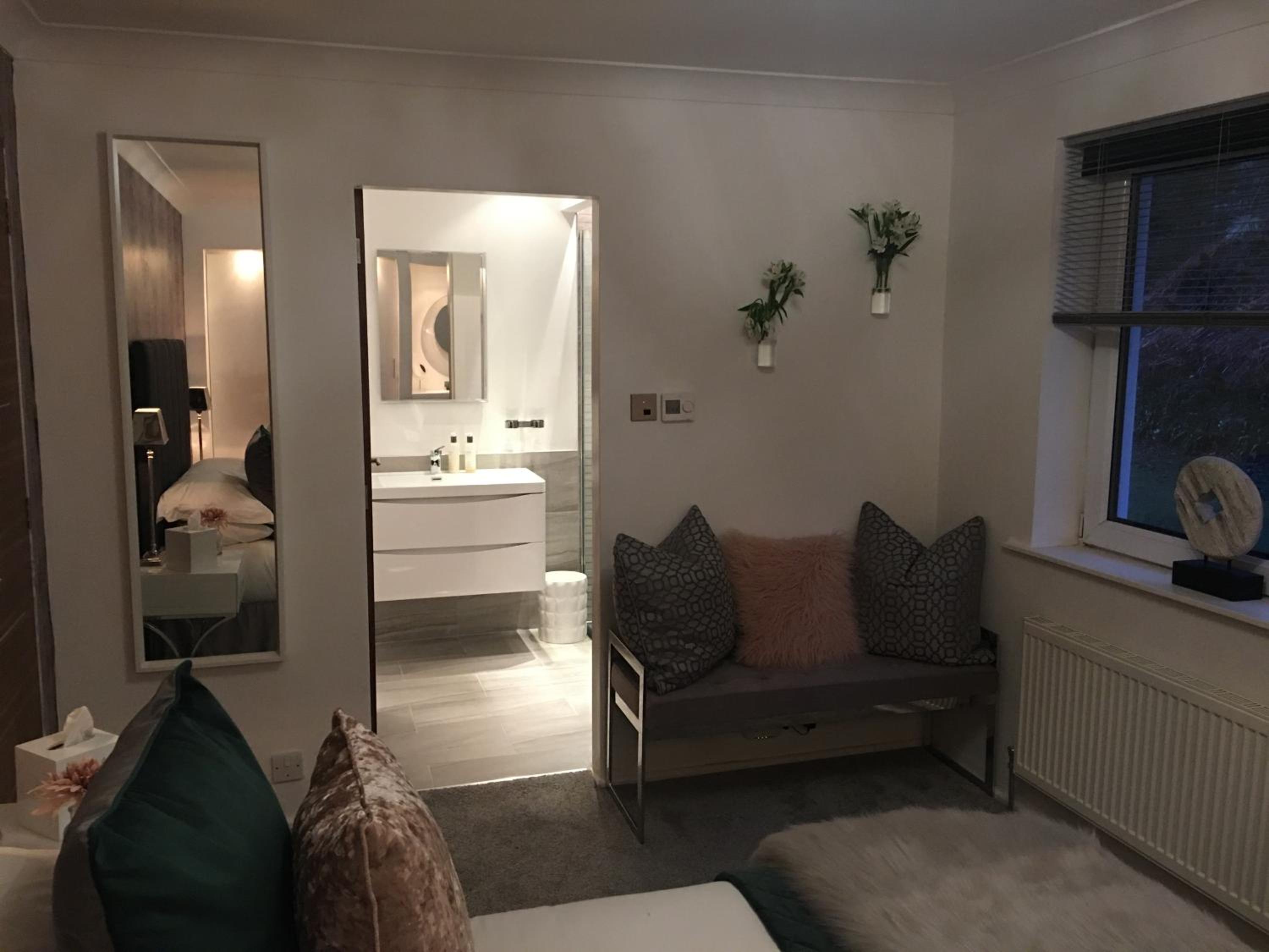 King Room with Garden View - Photo 7