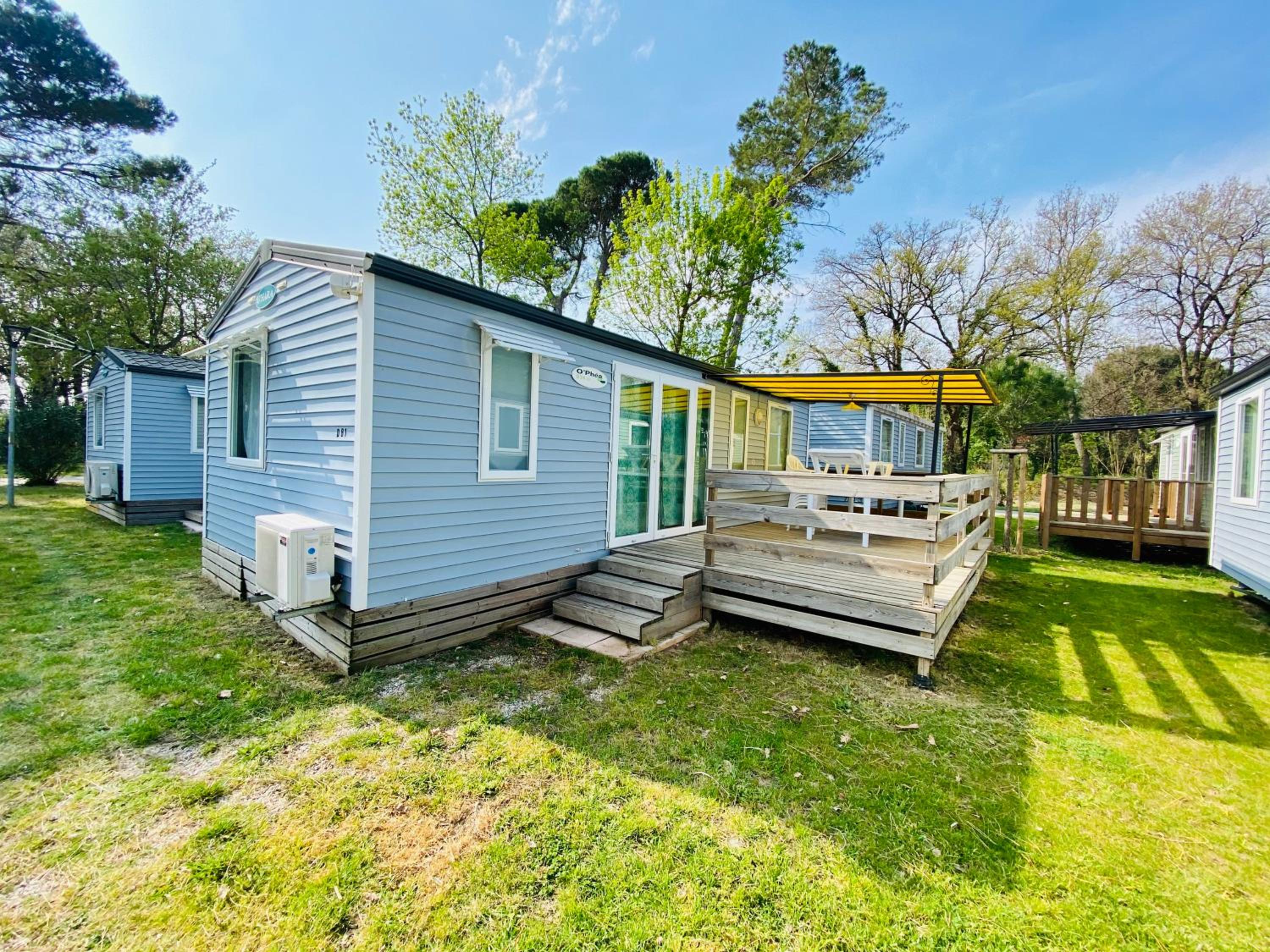Superior Cottage (6 Adults)