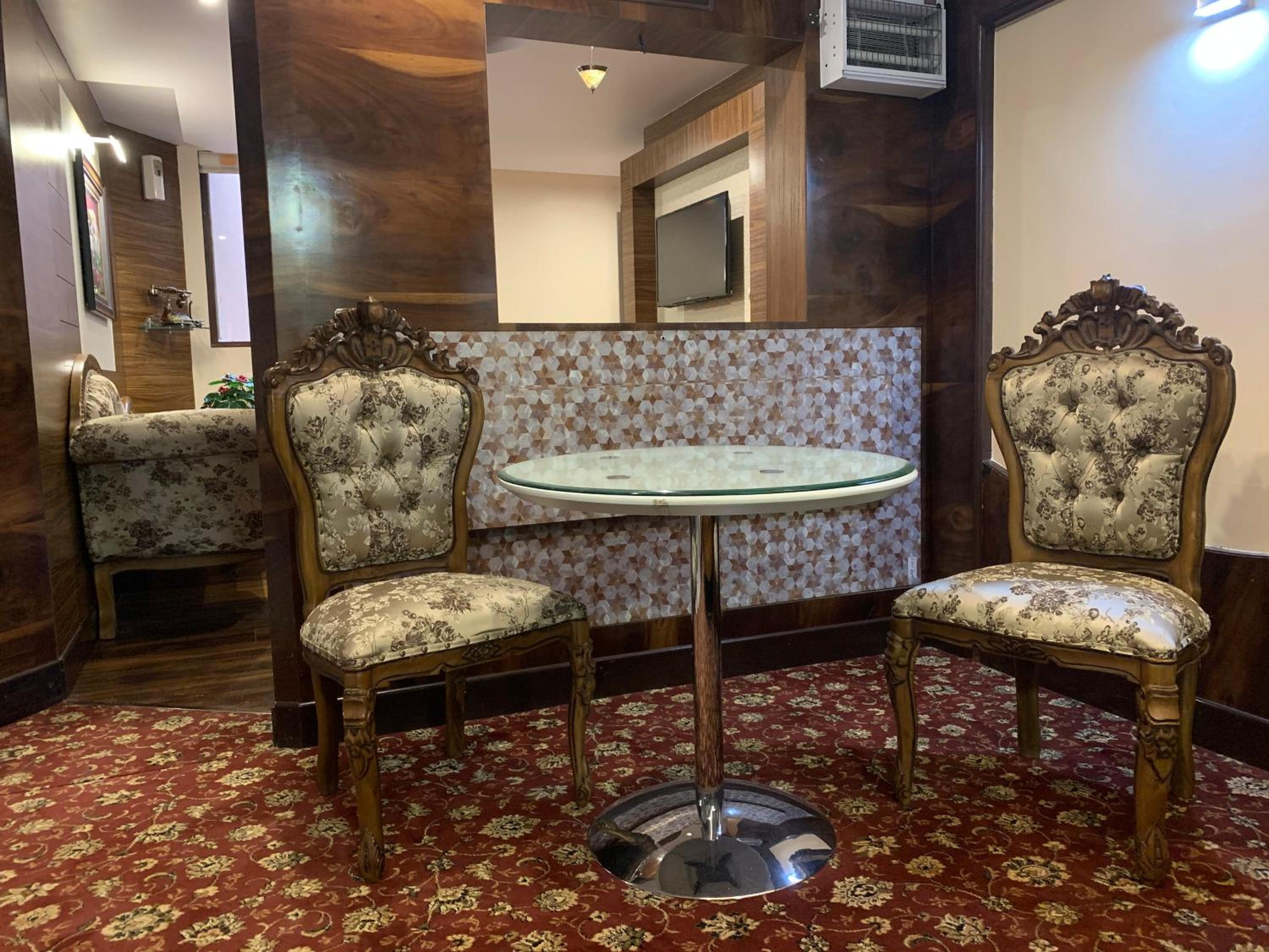 King Suite photo 3