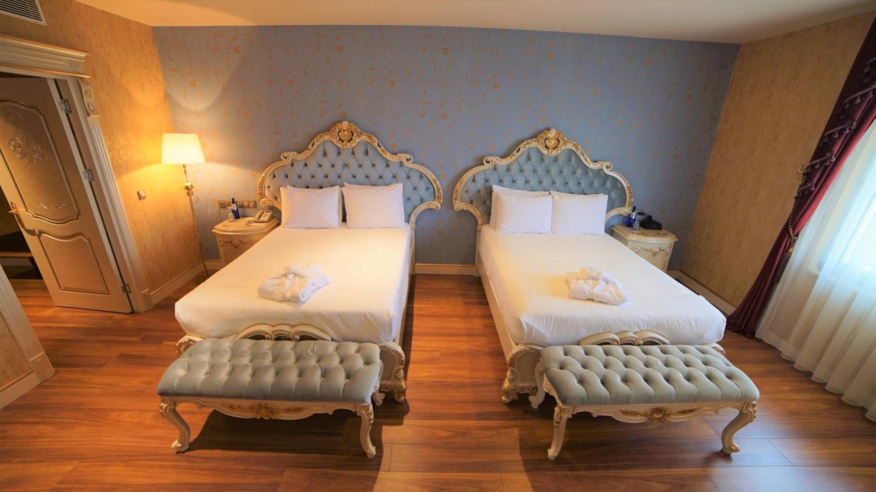Presidential Suite photo 1