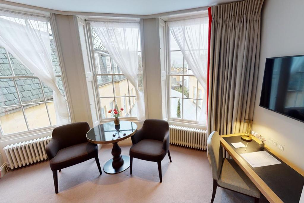 Superior Deluxe Double Room  - Photo 2