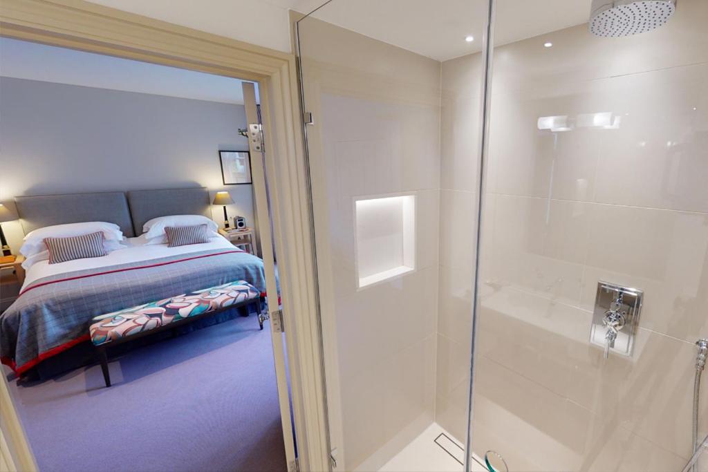 Superior Deluxe Double Room  - Photo 3