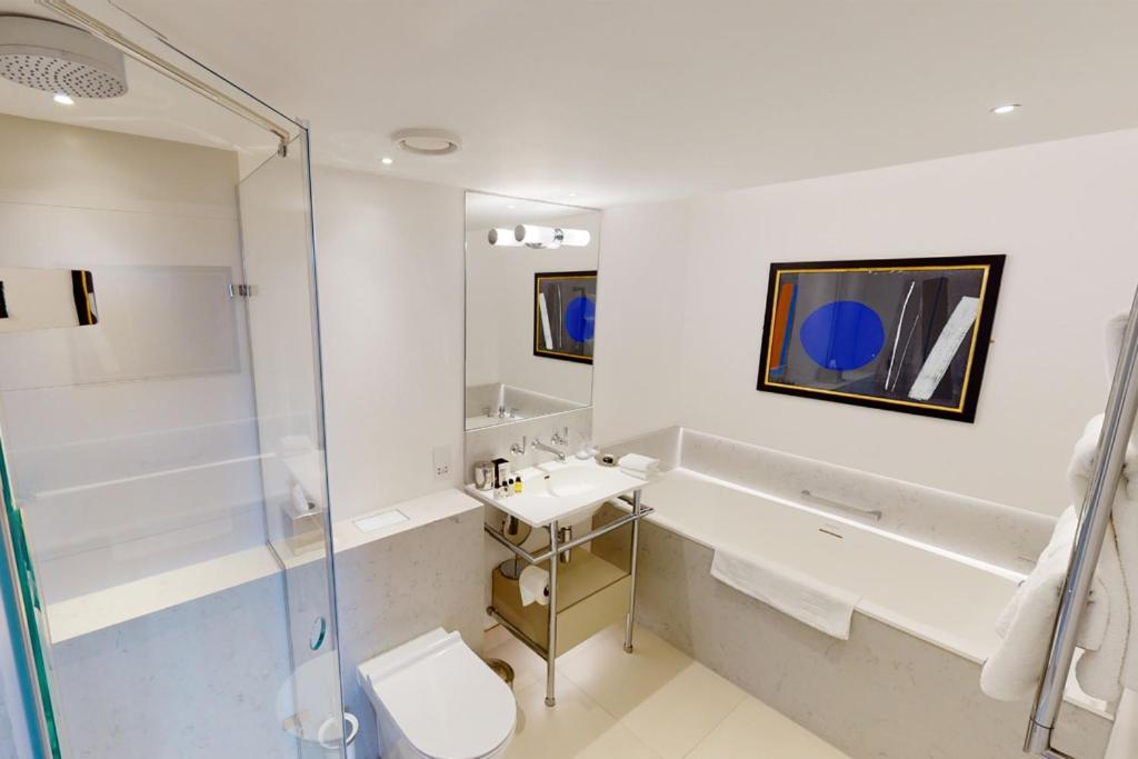 Deluxe Double Room photo 3