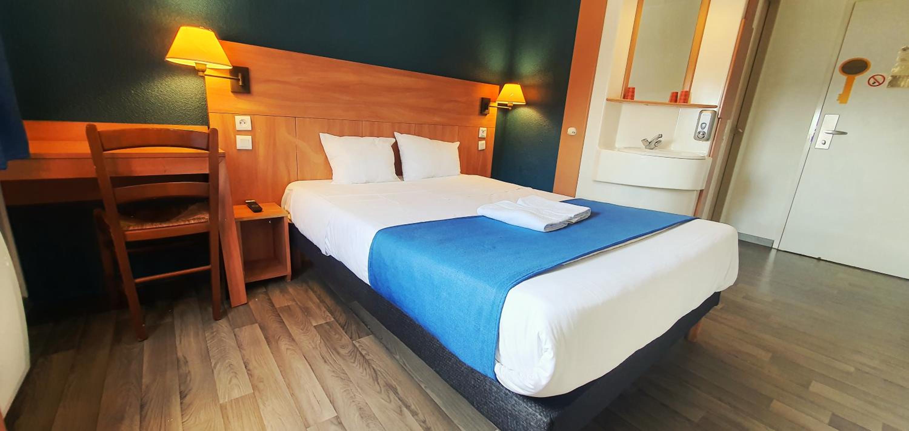 Double Room photo 3