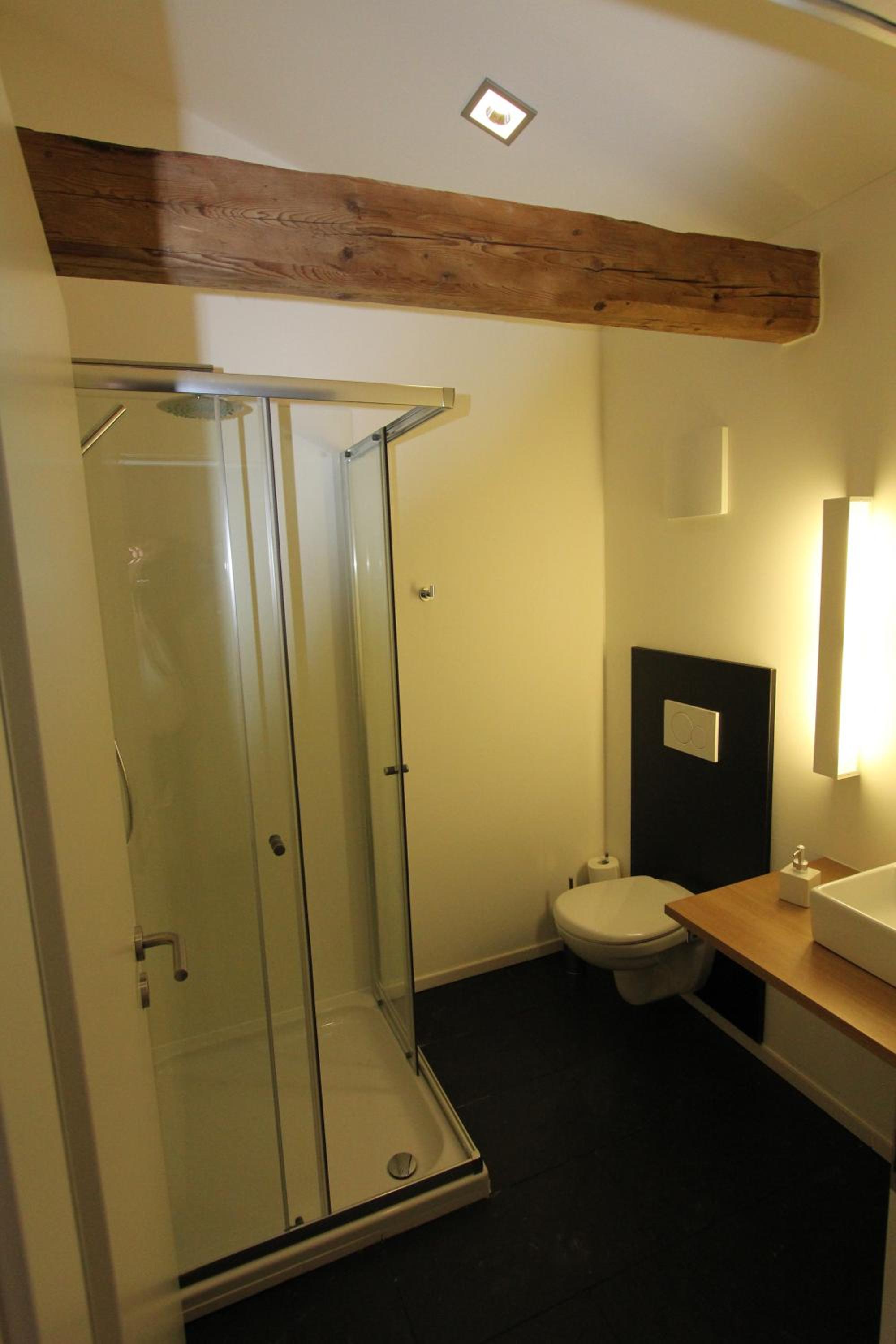 Studio Apartment photo 3