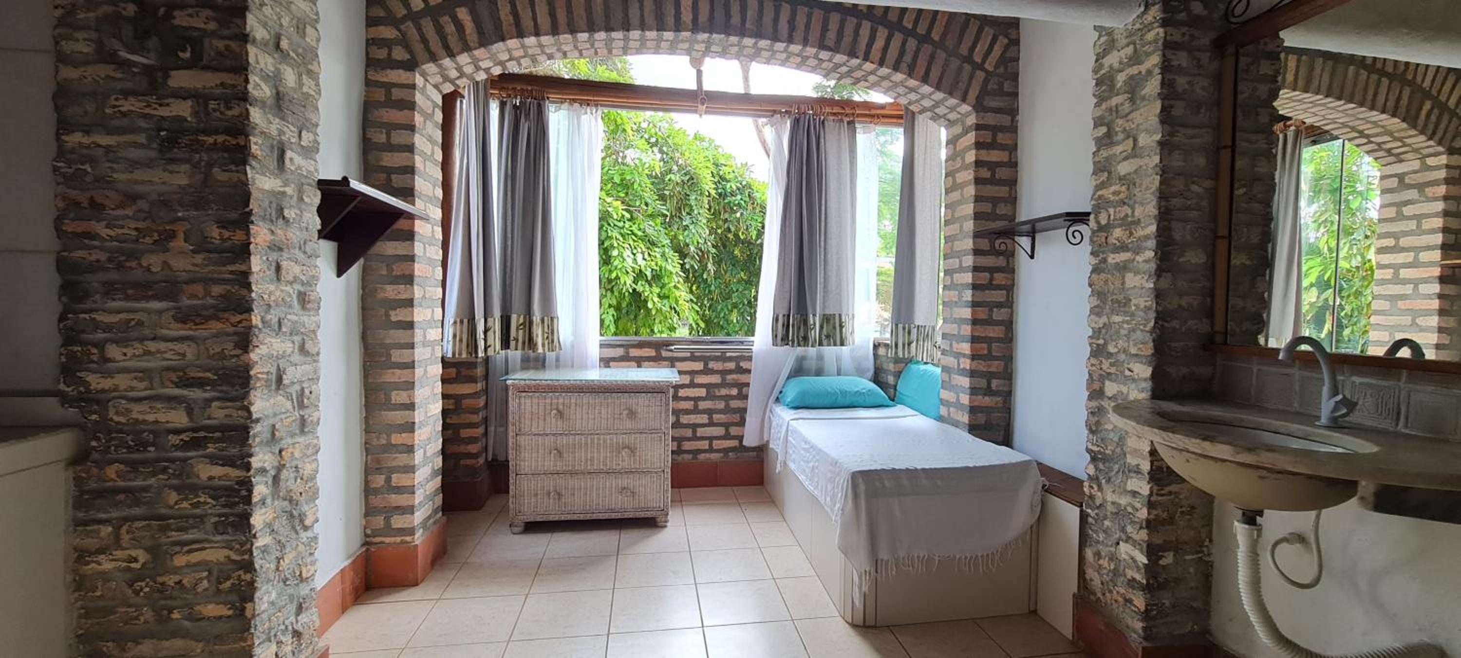 Triple Room with Private Bathroom photo 1