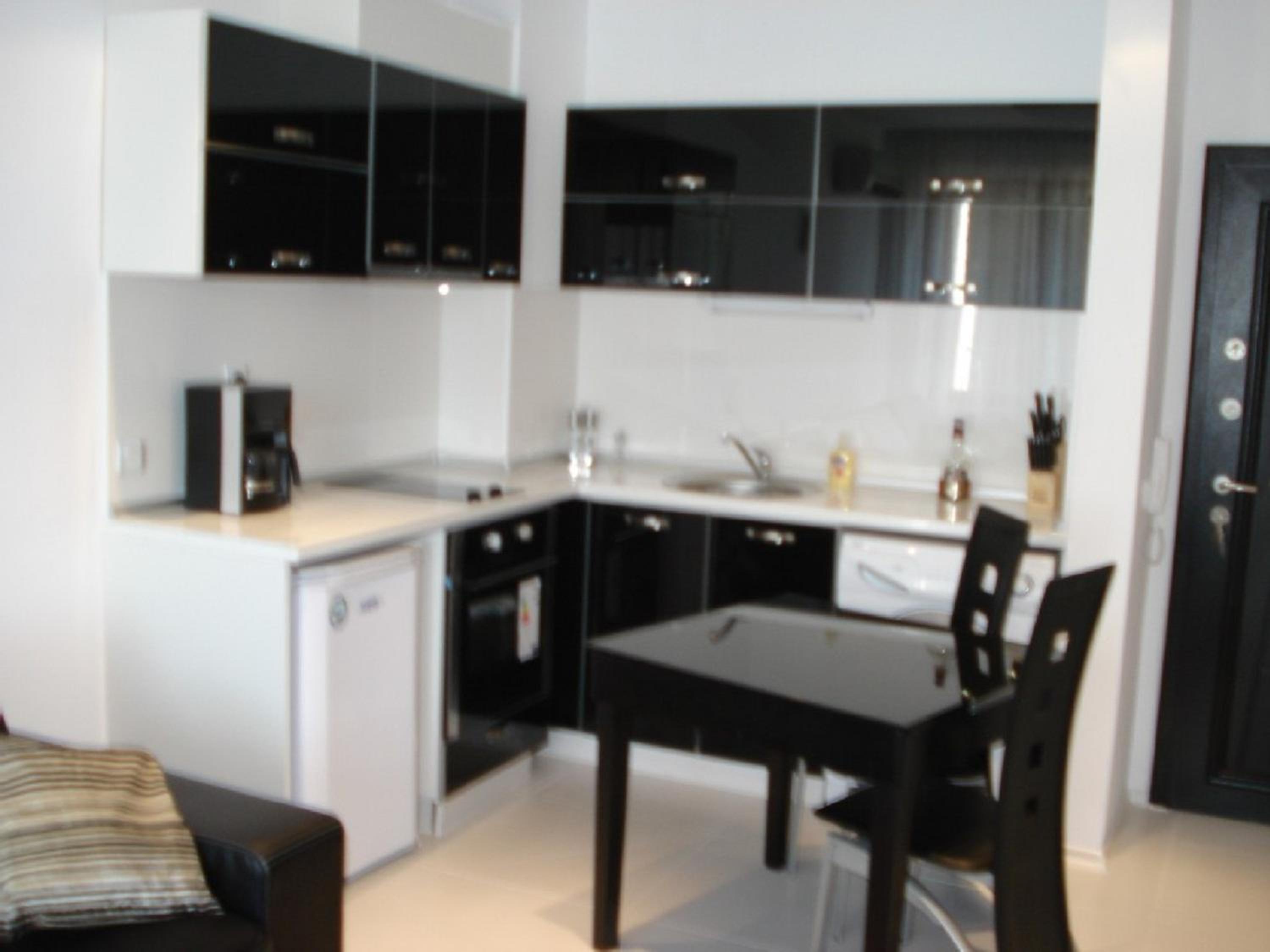One-Bedroom Apartment with Balcony photo 2