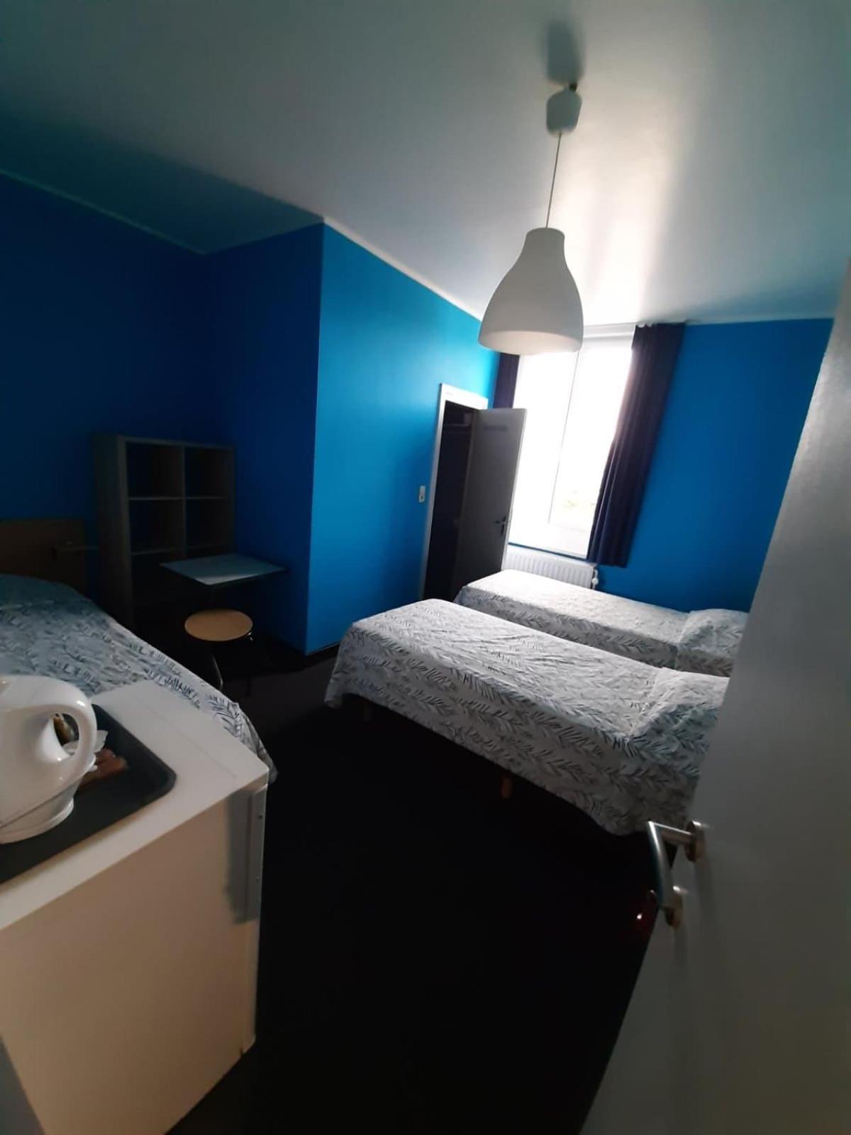 Triple Room - Photo 8