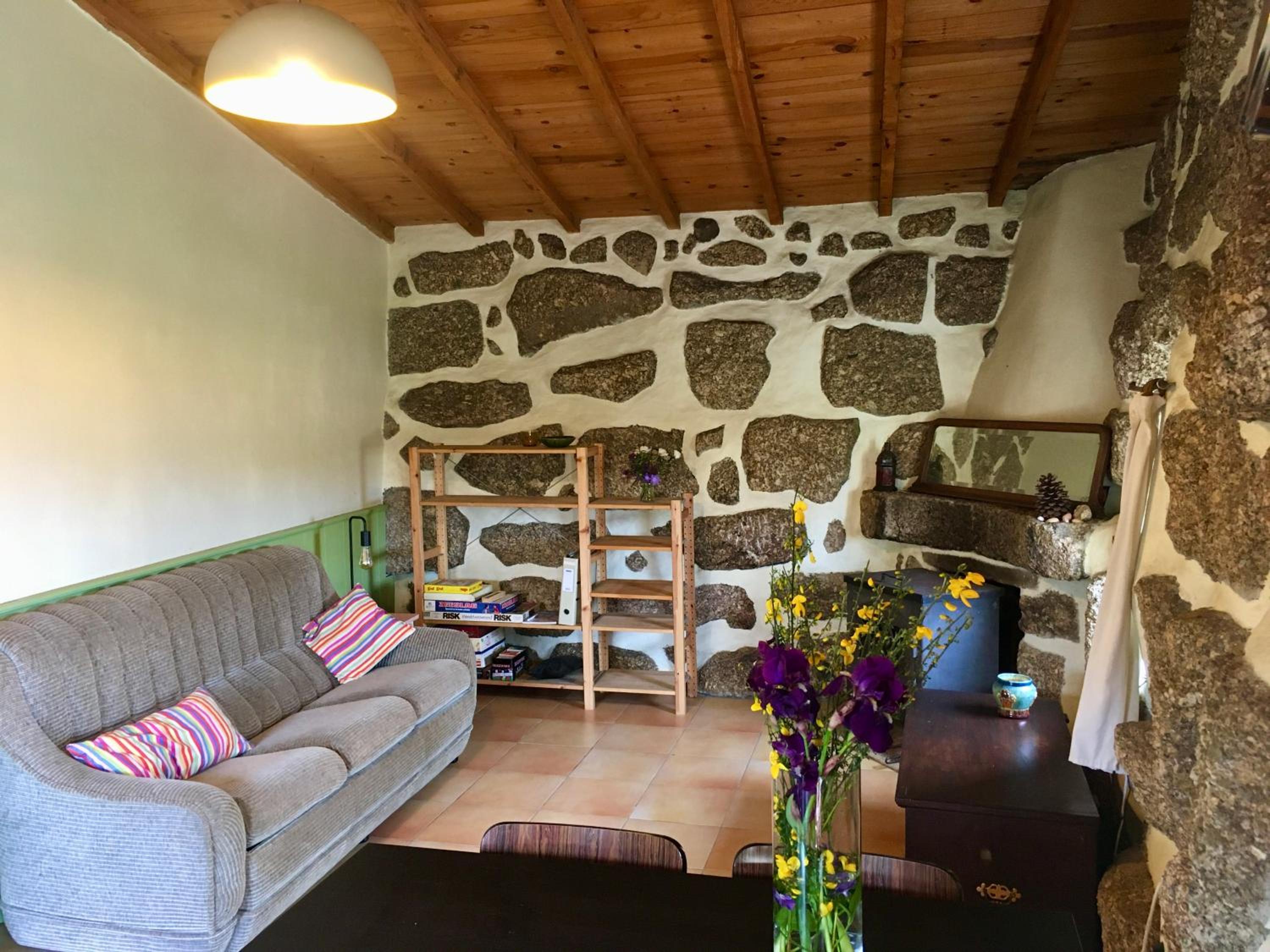 One-Bedroom House - Photo 3