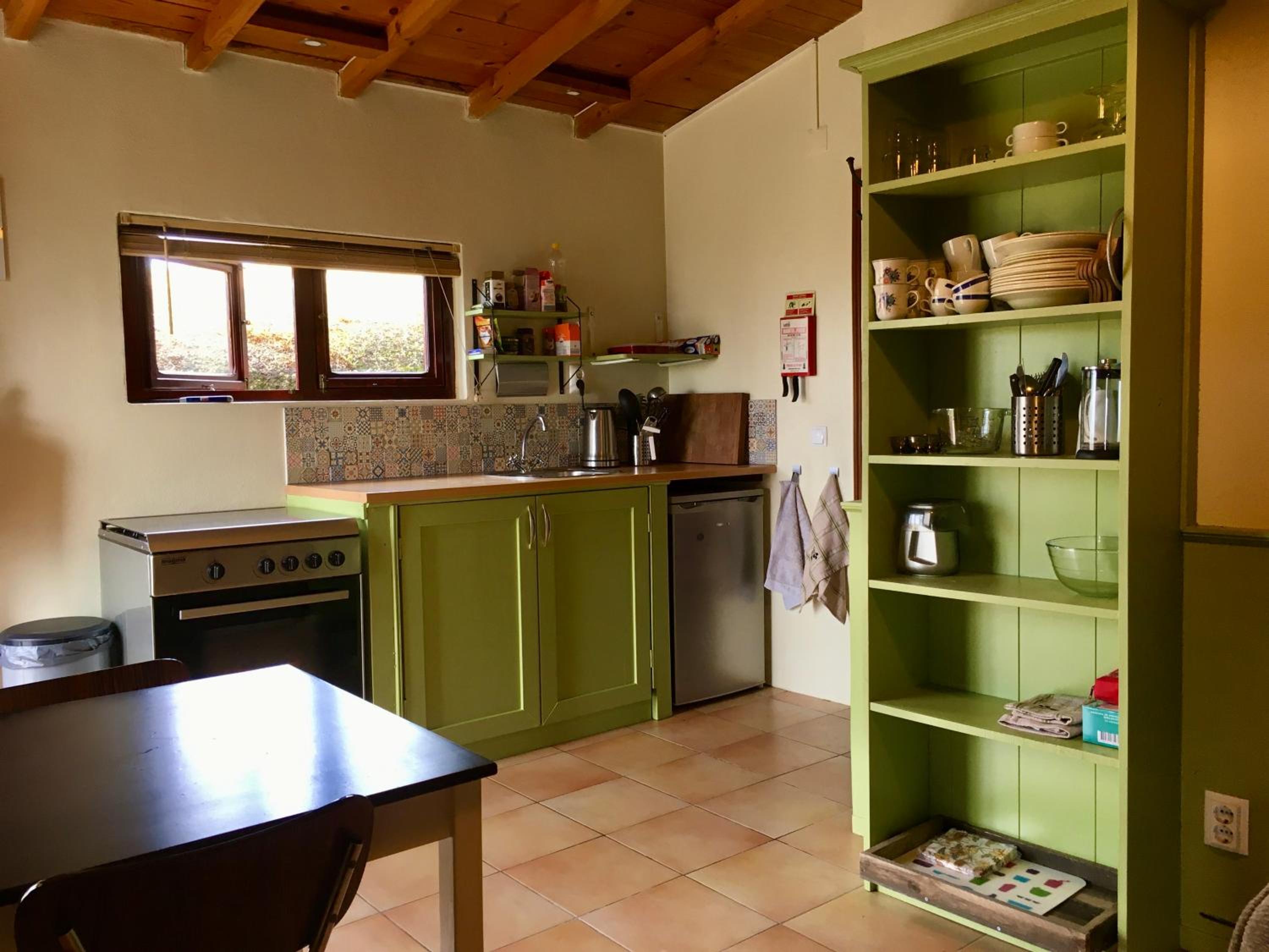 One-Bedroom House - Photo 12