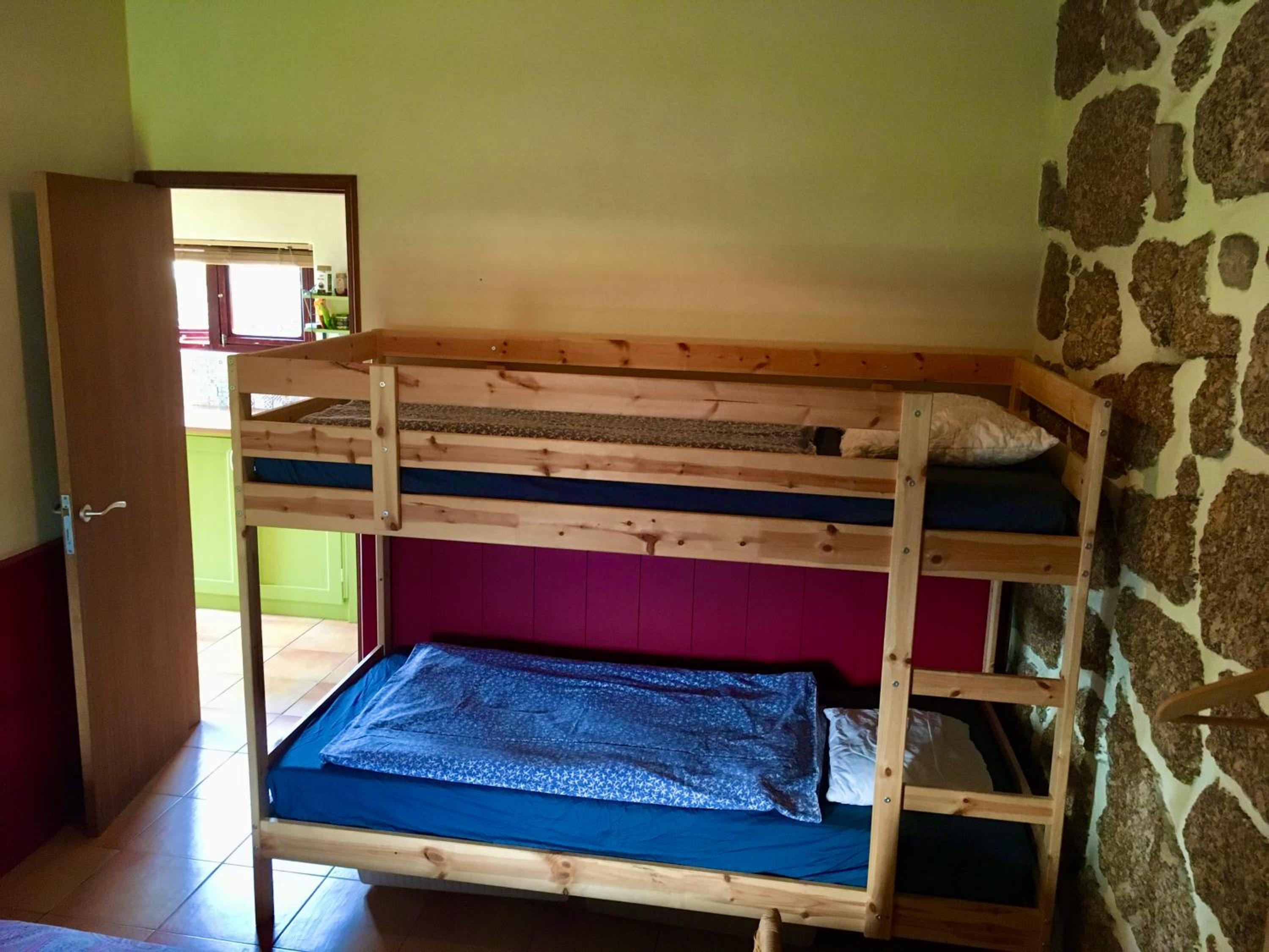 One-Bedroom House - Photo 2