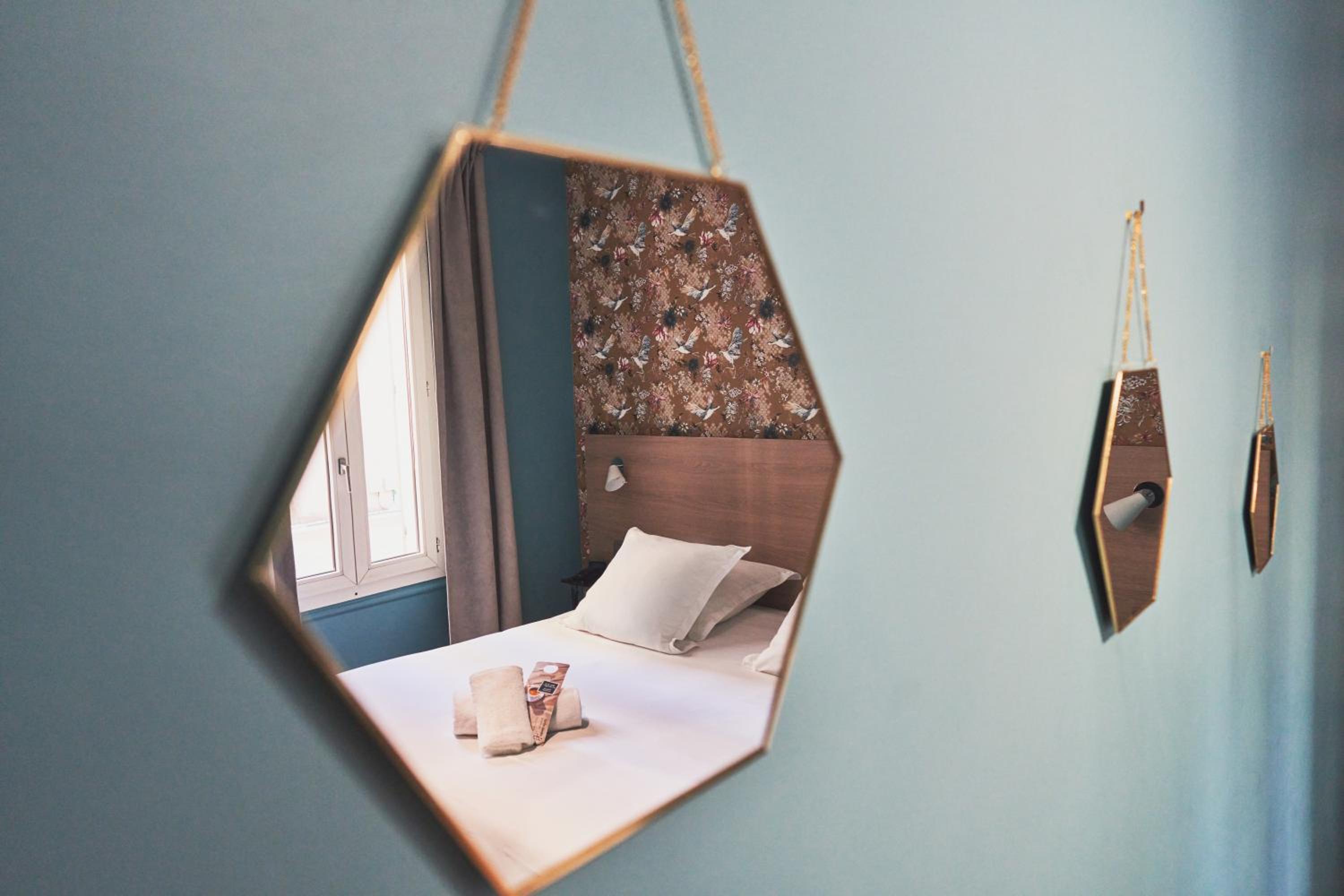 Classic Double Room - Photo 10