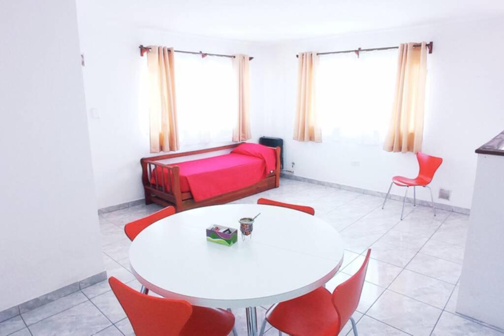 Studio Apartment photo 1