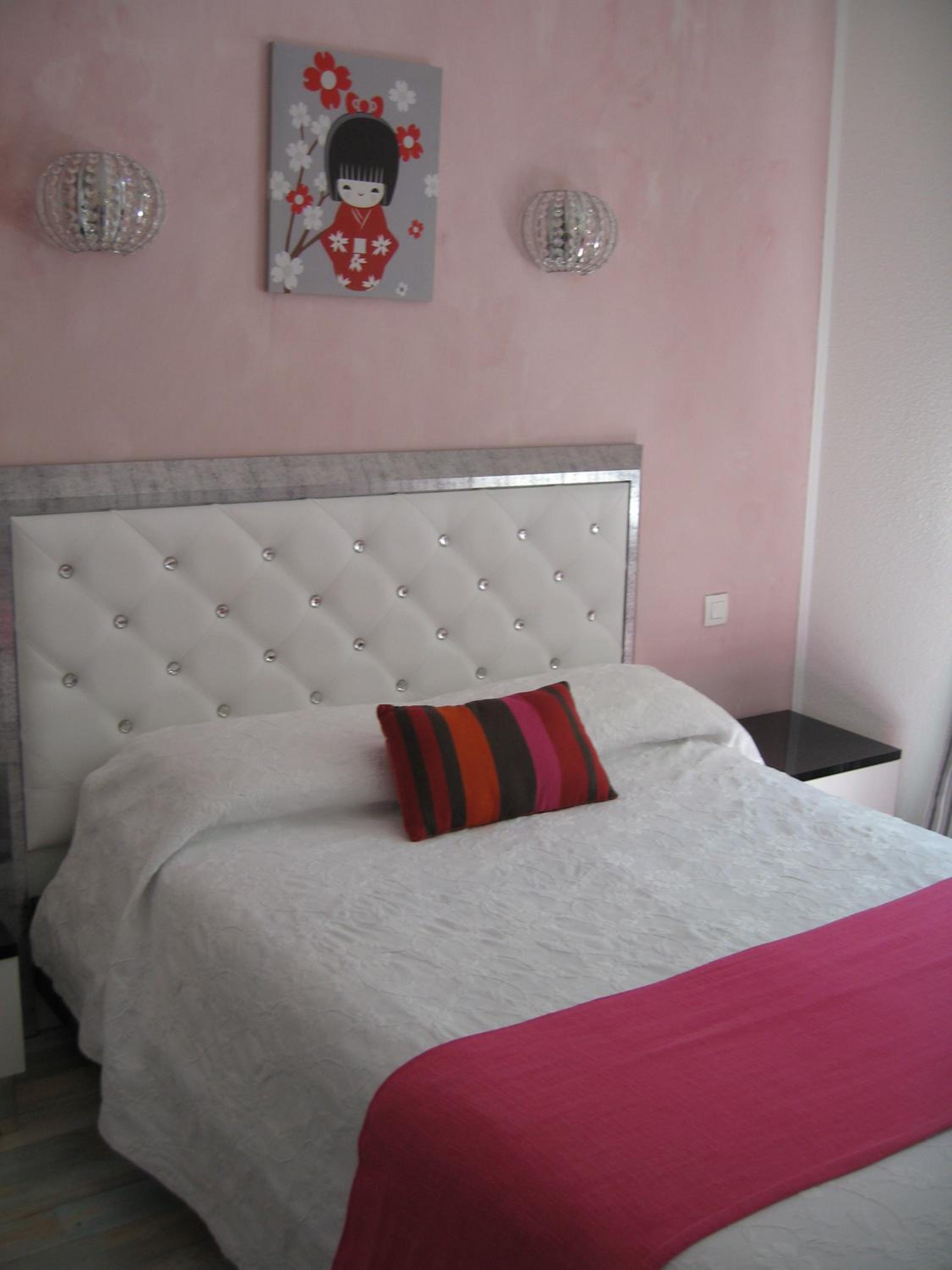 Standard Double or Twin Room photo 1