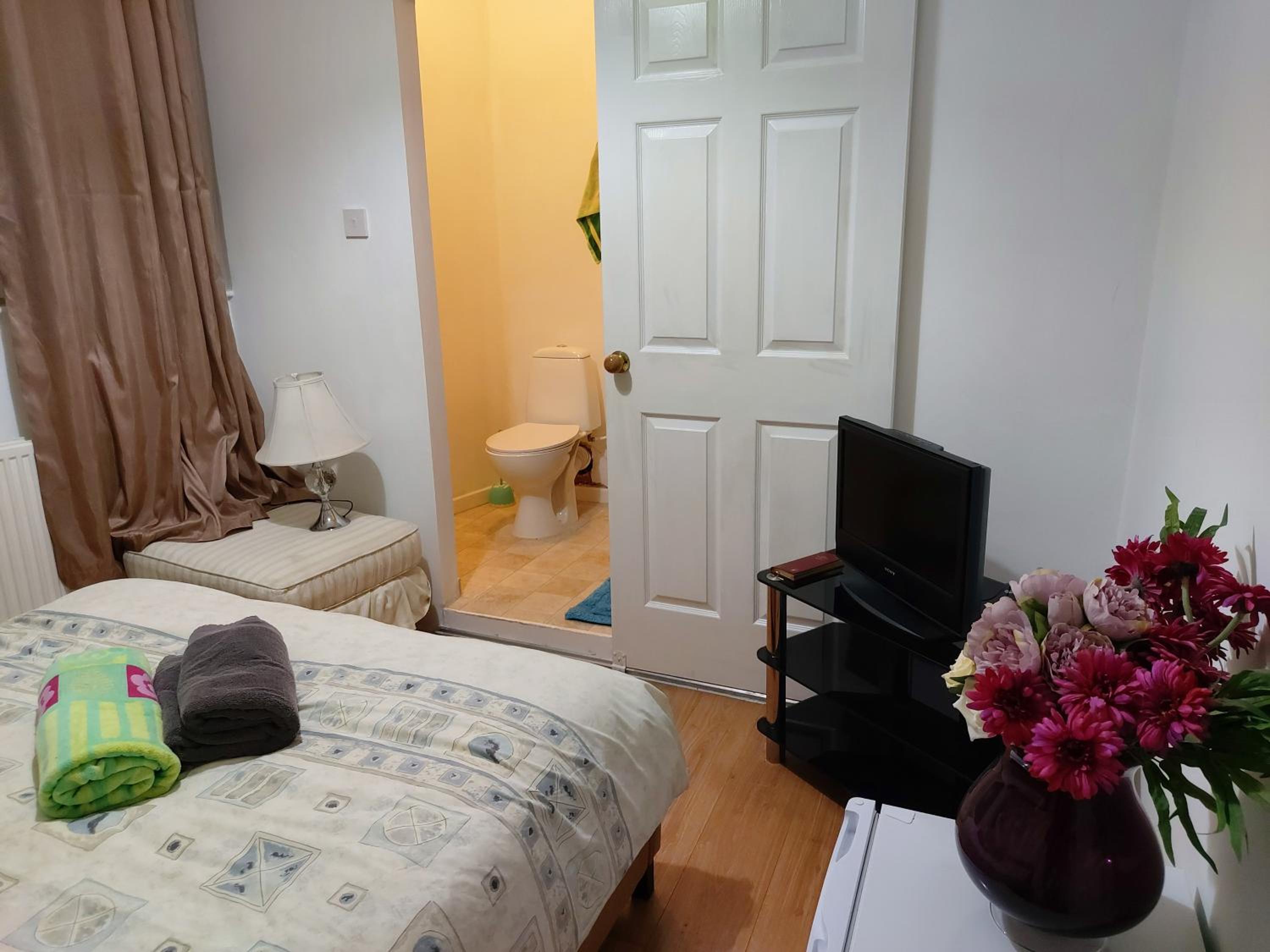 Deluxe Suite - Photo 1