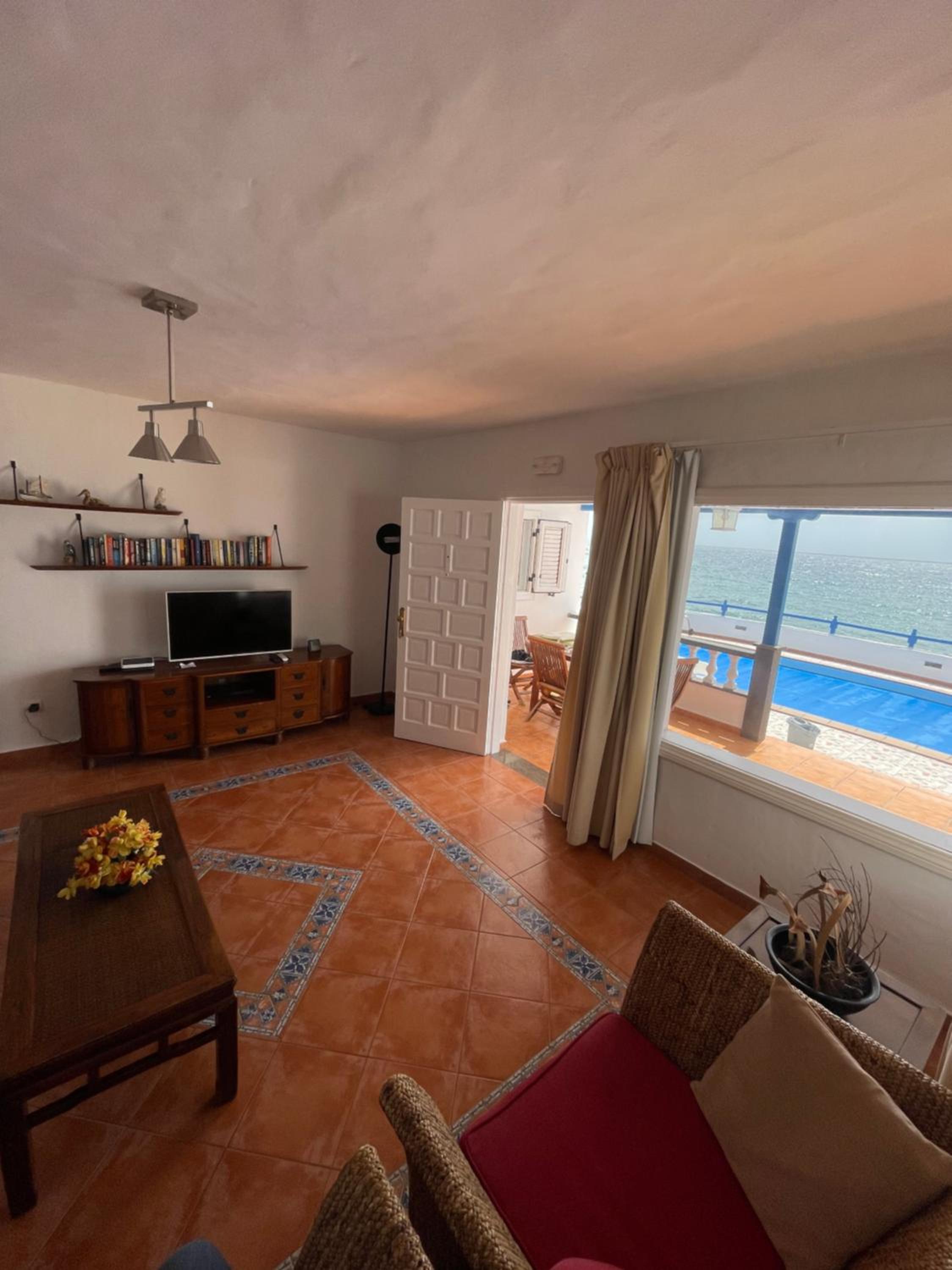 Villa - Frente a la Playa