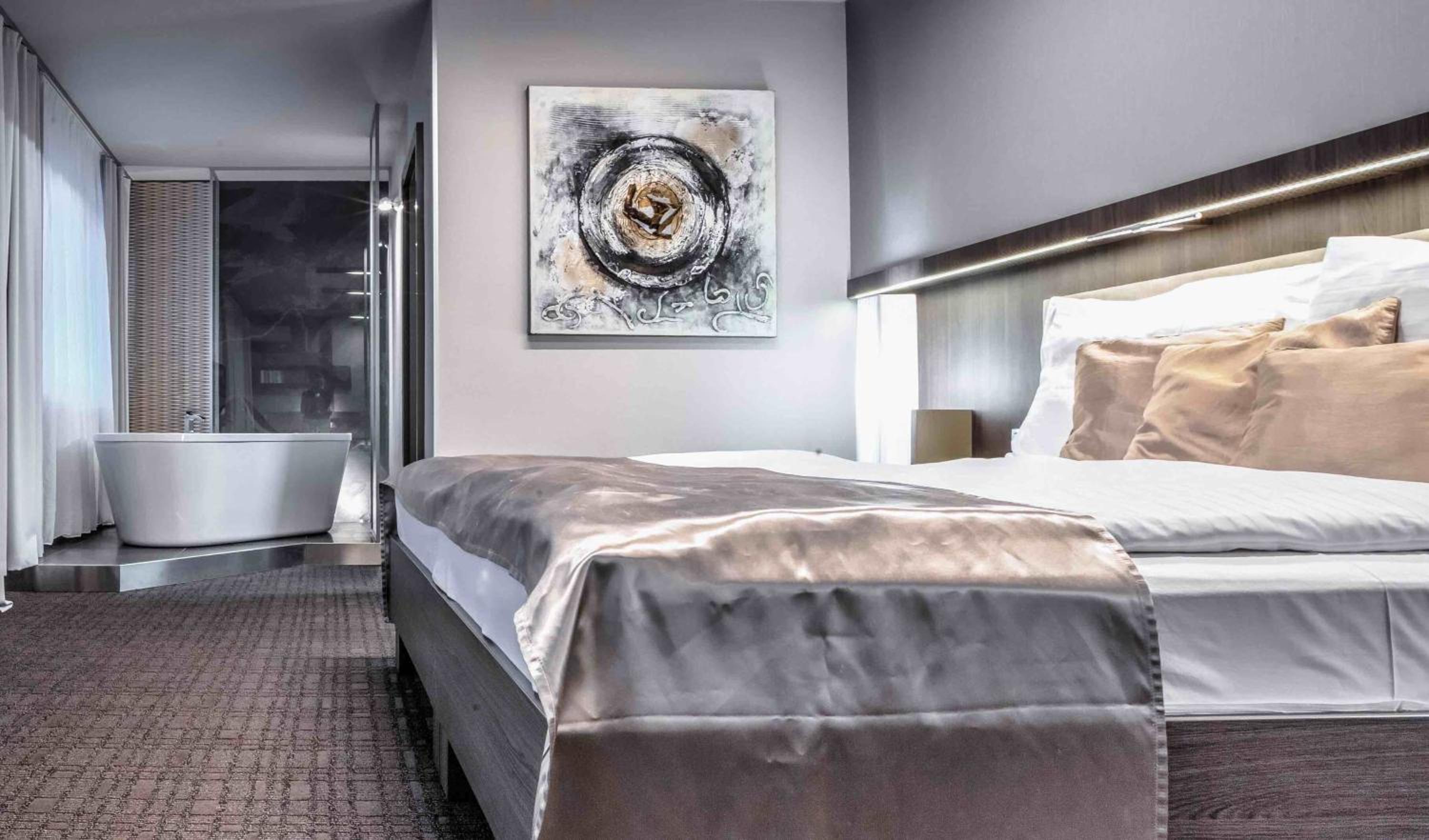 Deluxe Double Room with Free Access to Wellness and Fitness