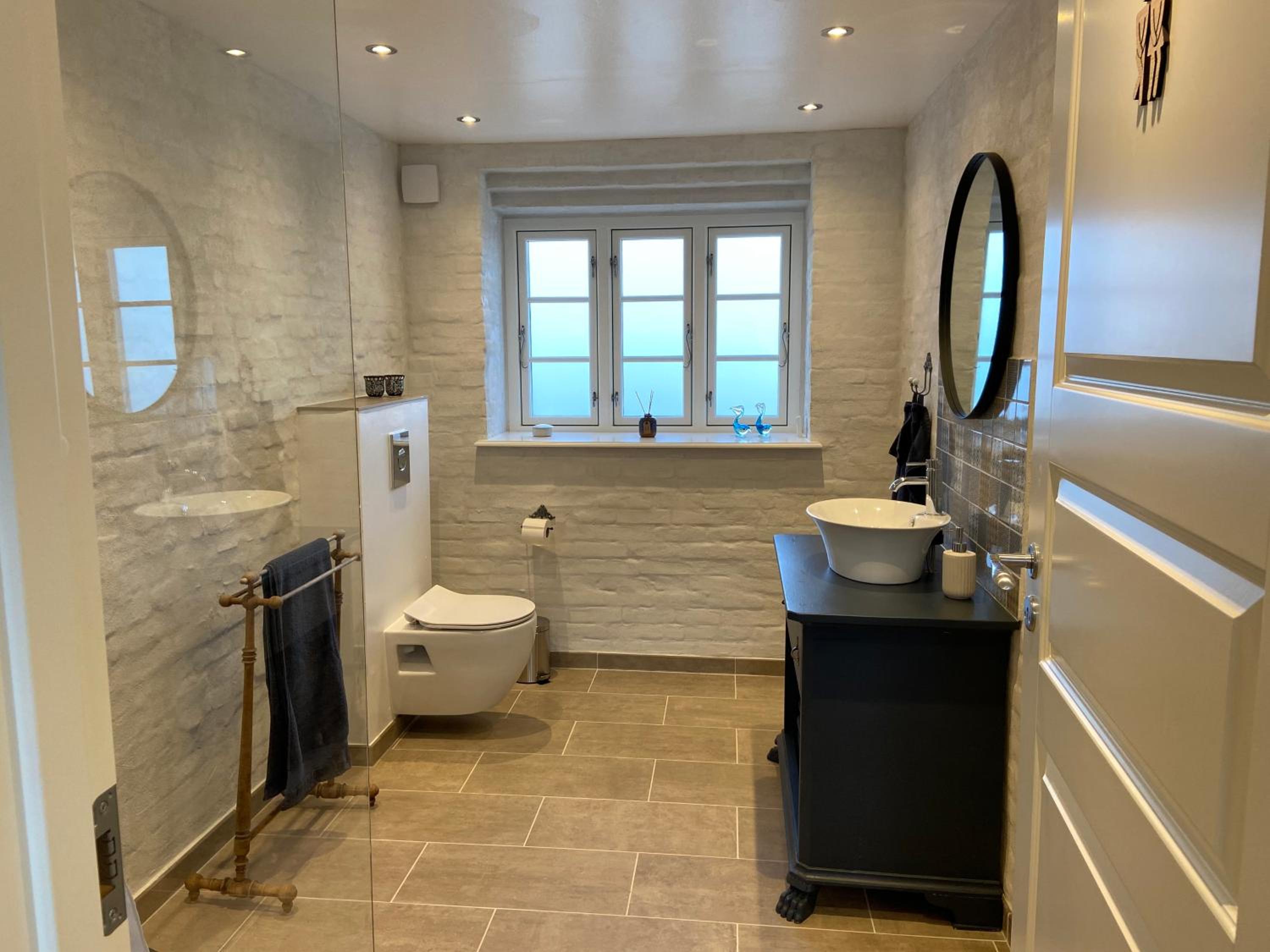 Deluxe Quadruple Room with shared bathroom photo 3