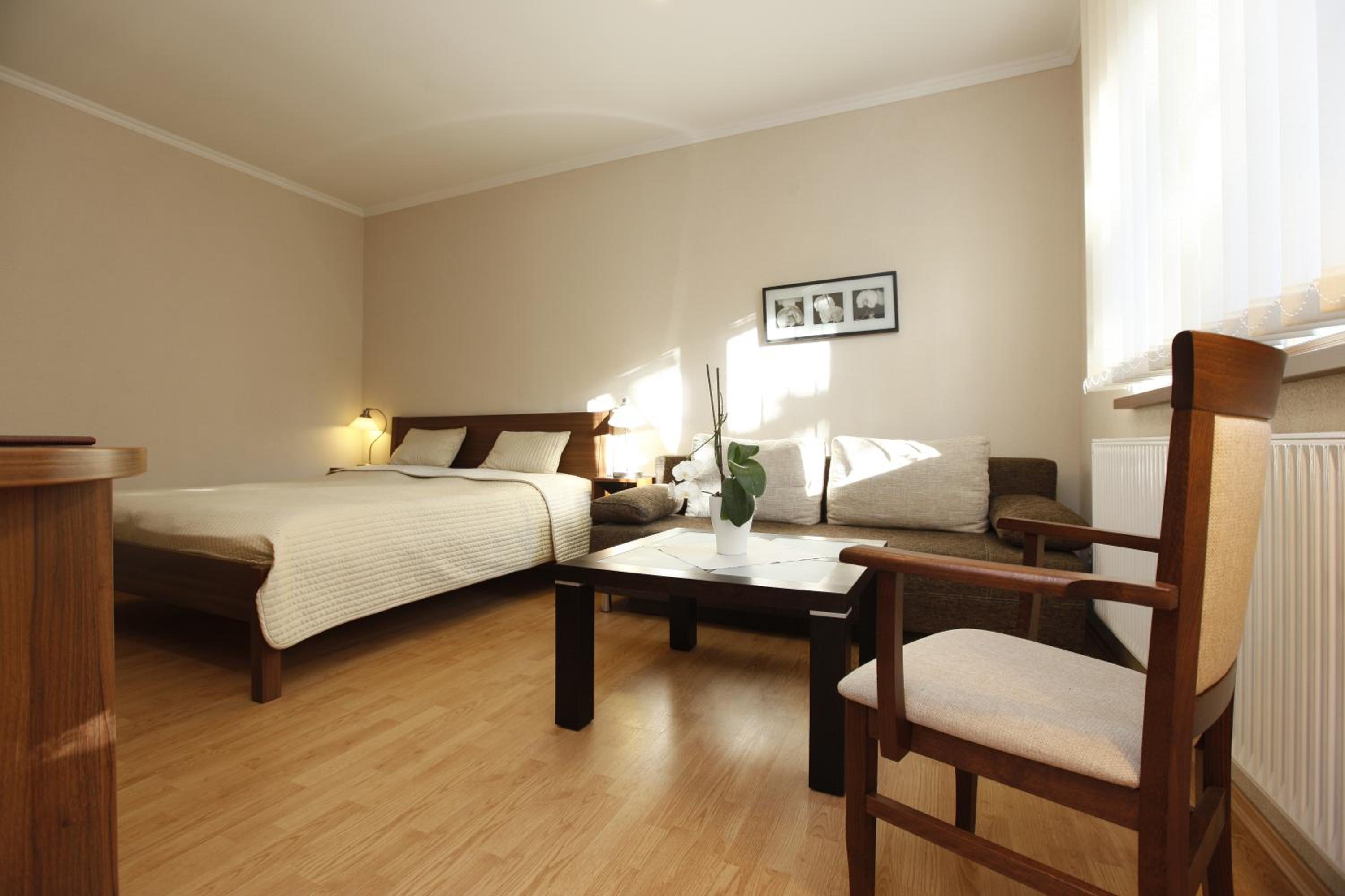 Double Room - Photo 1