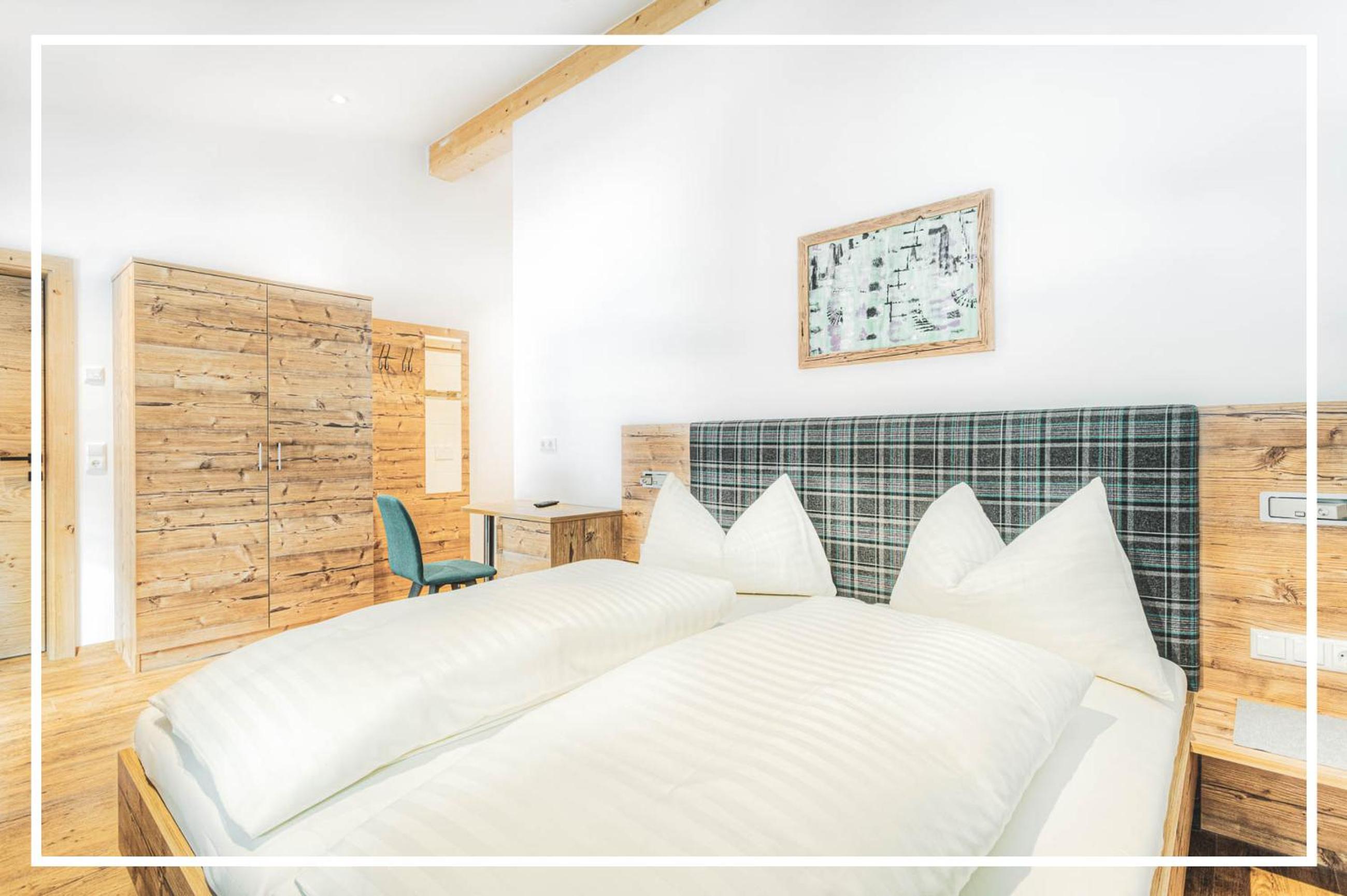 Superior Double Room with Balcony photo 3