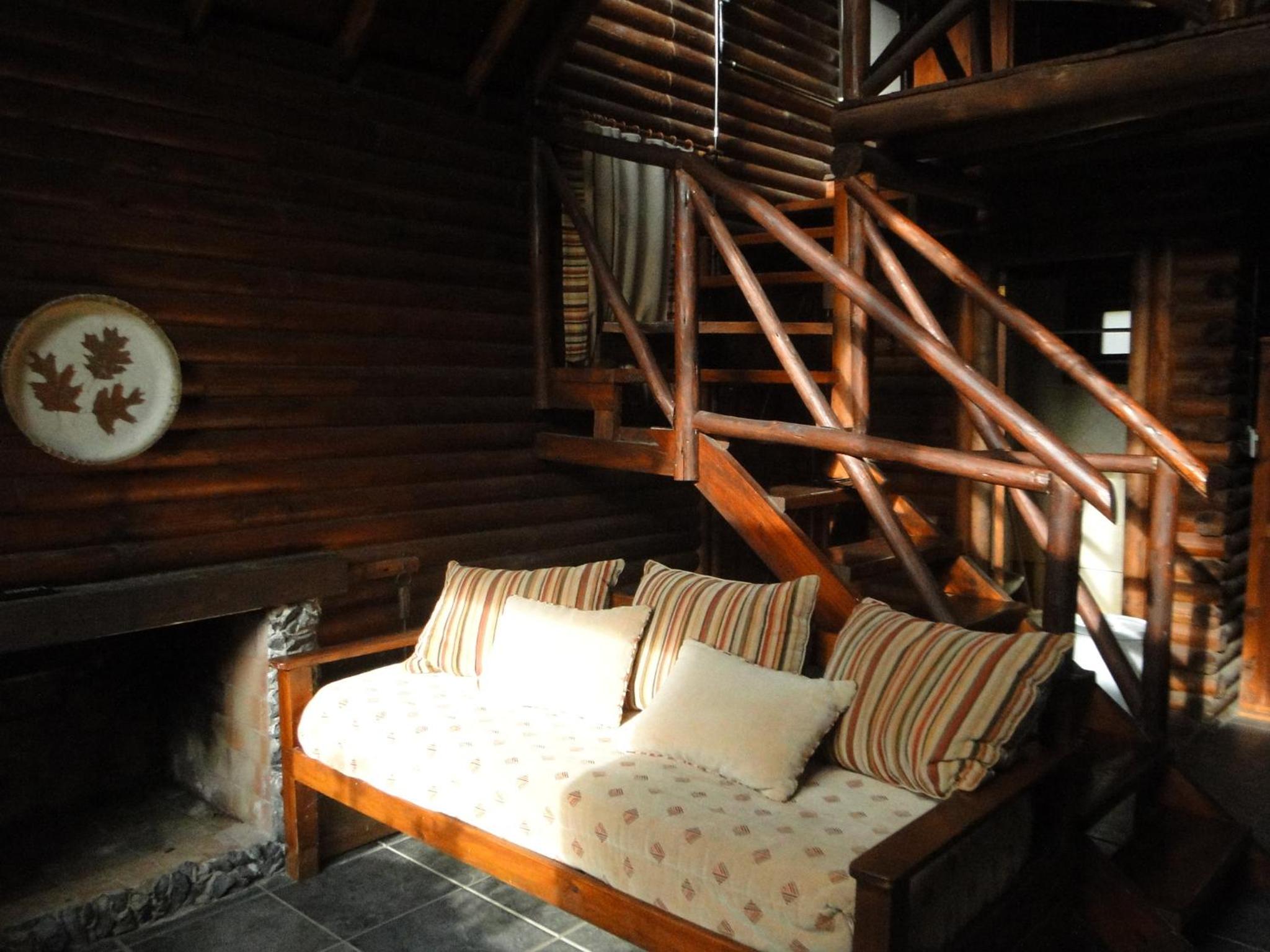 One-Bedroom Bungalow (5 Adults) photo 2