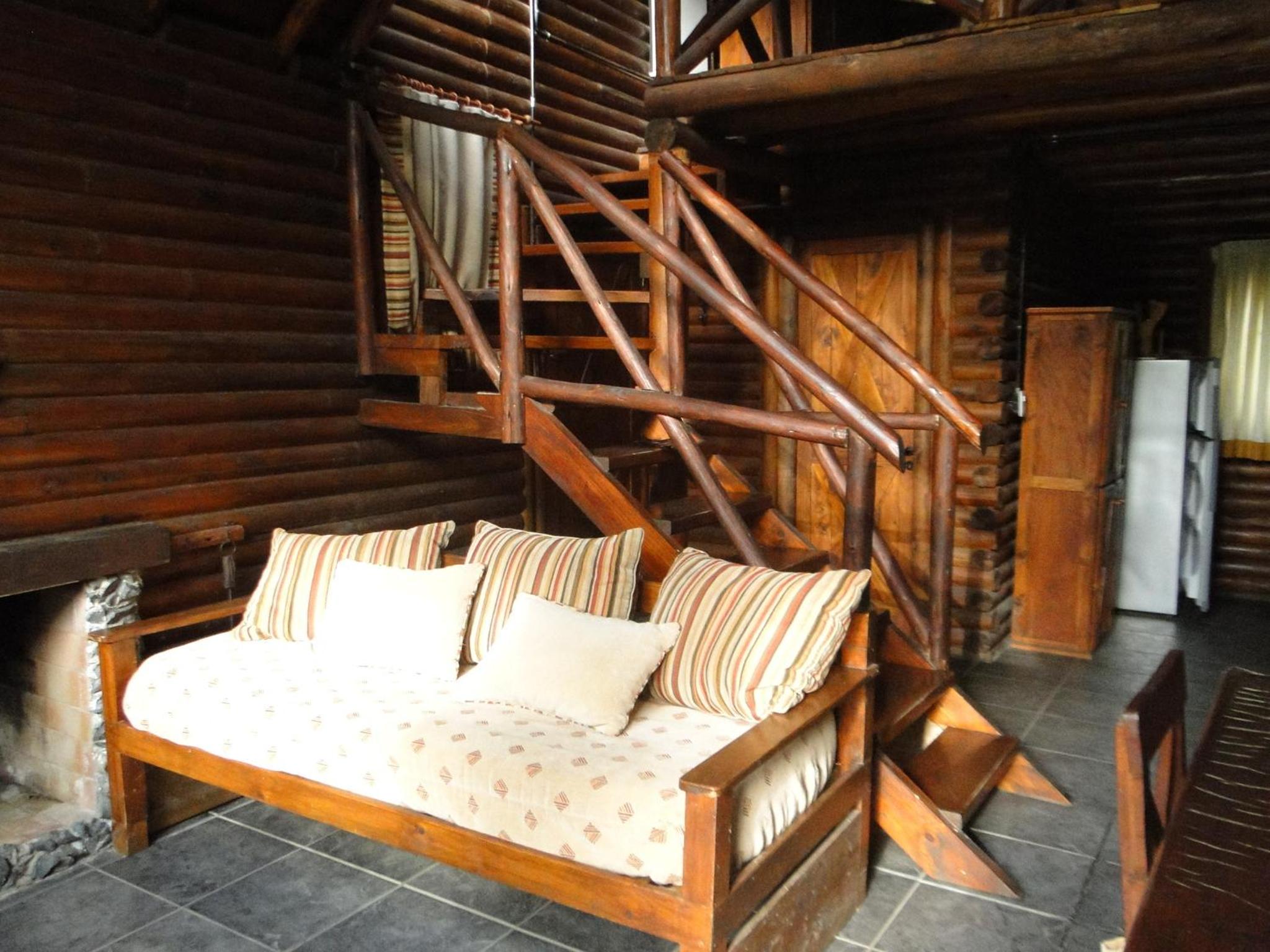 One-Bedroom Bungalow (5 Adults) photo 1