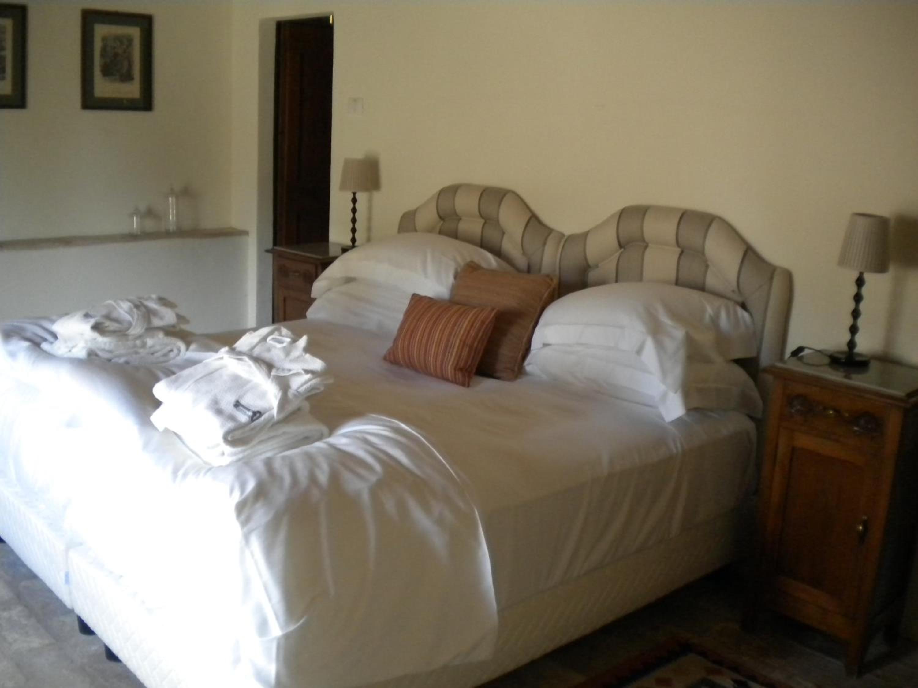 Superior Double Room - Photo 9