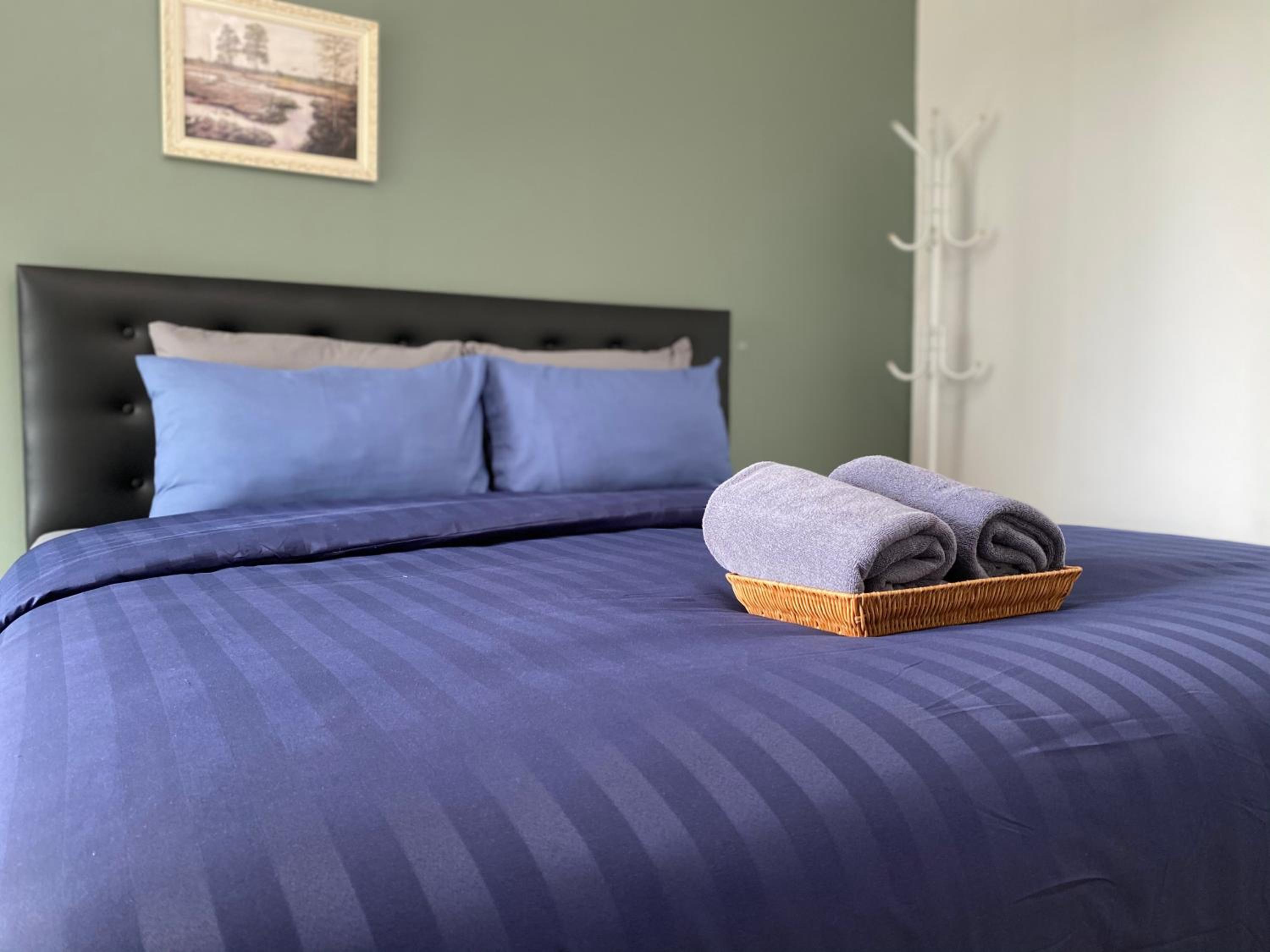 Standard Double Room - Photo 9