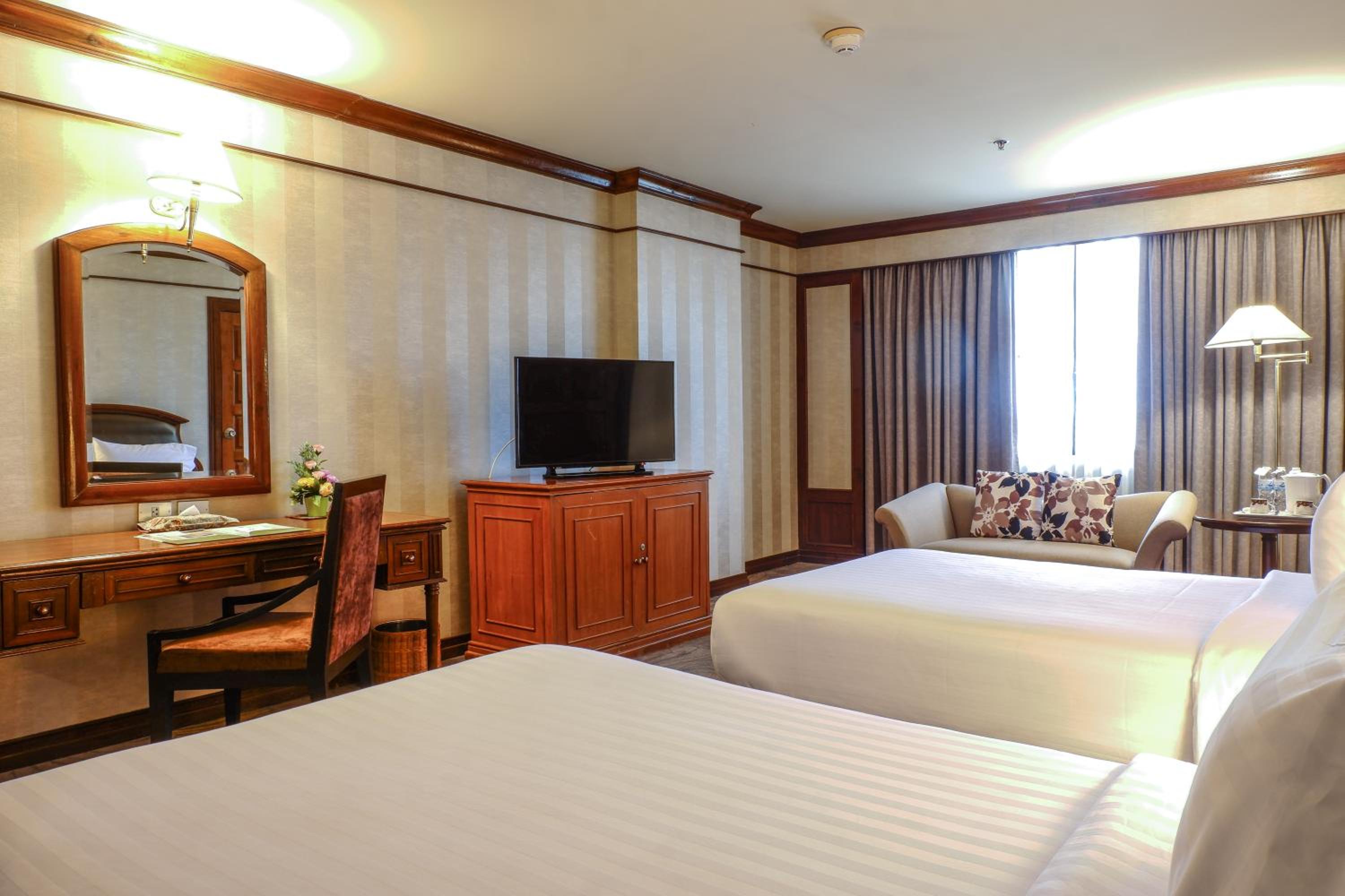 Deluxe Twin Room - Photo 2
