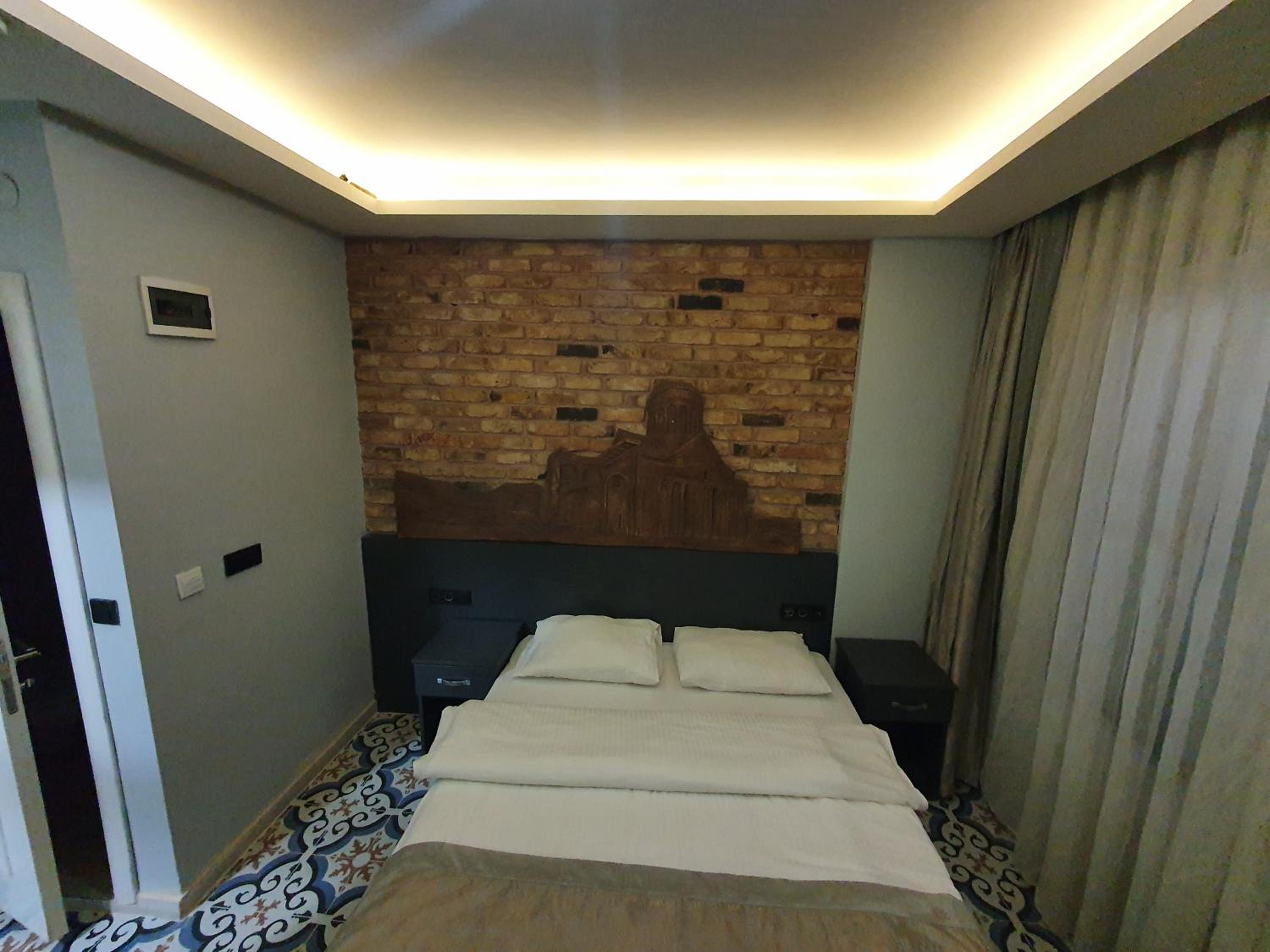 Economy Room photo 1