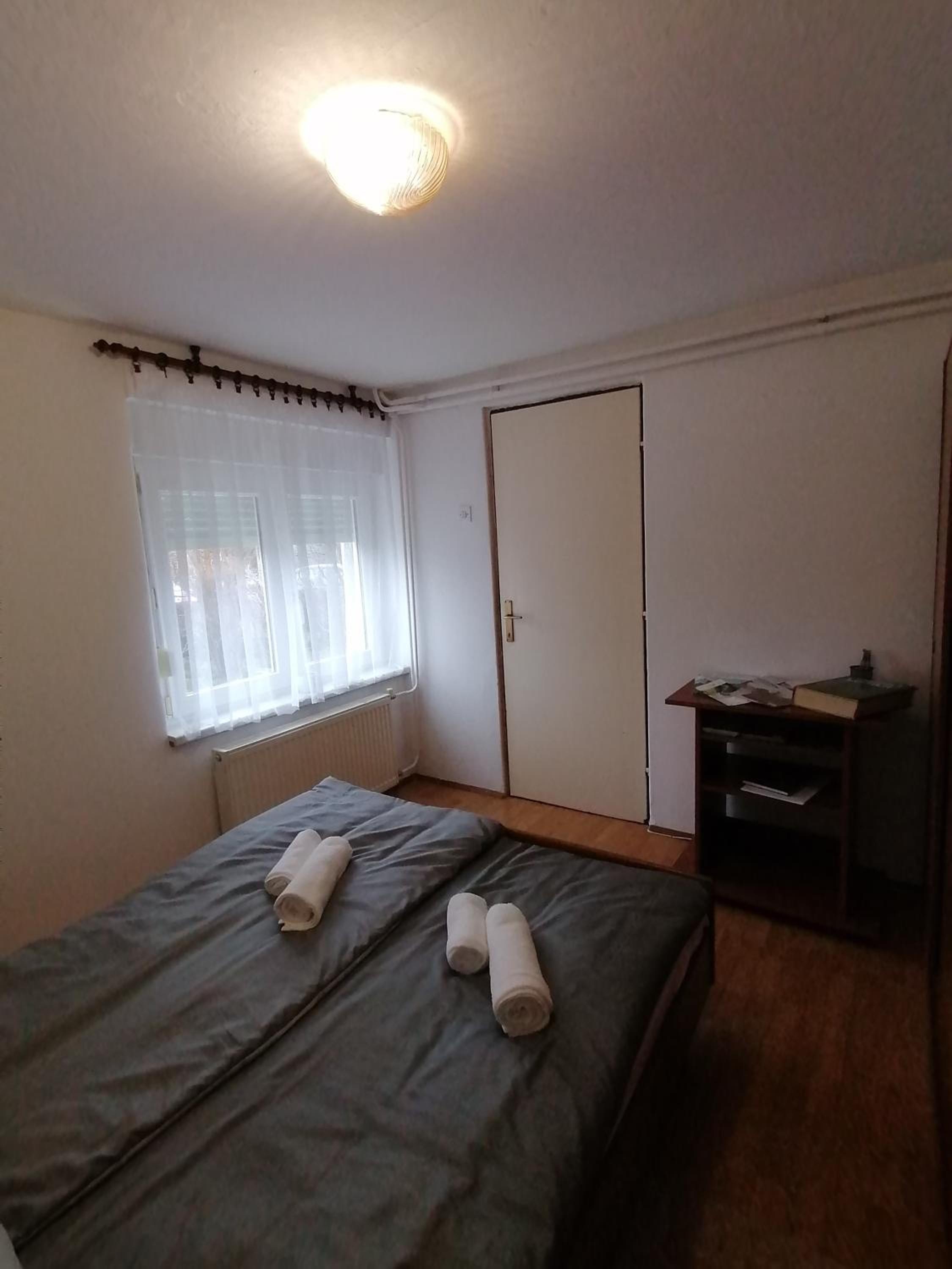 One-Bedroom Apartment - Photo 17