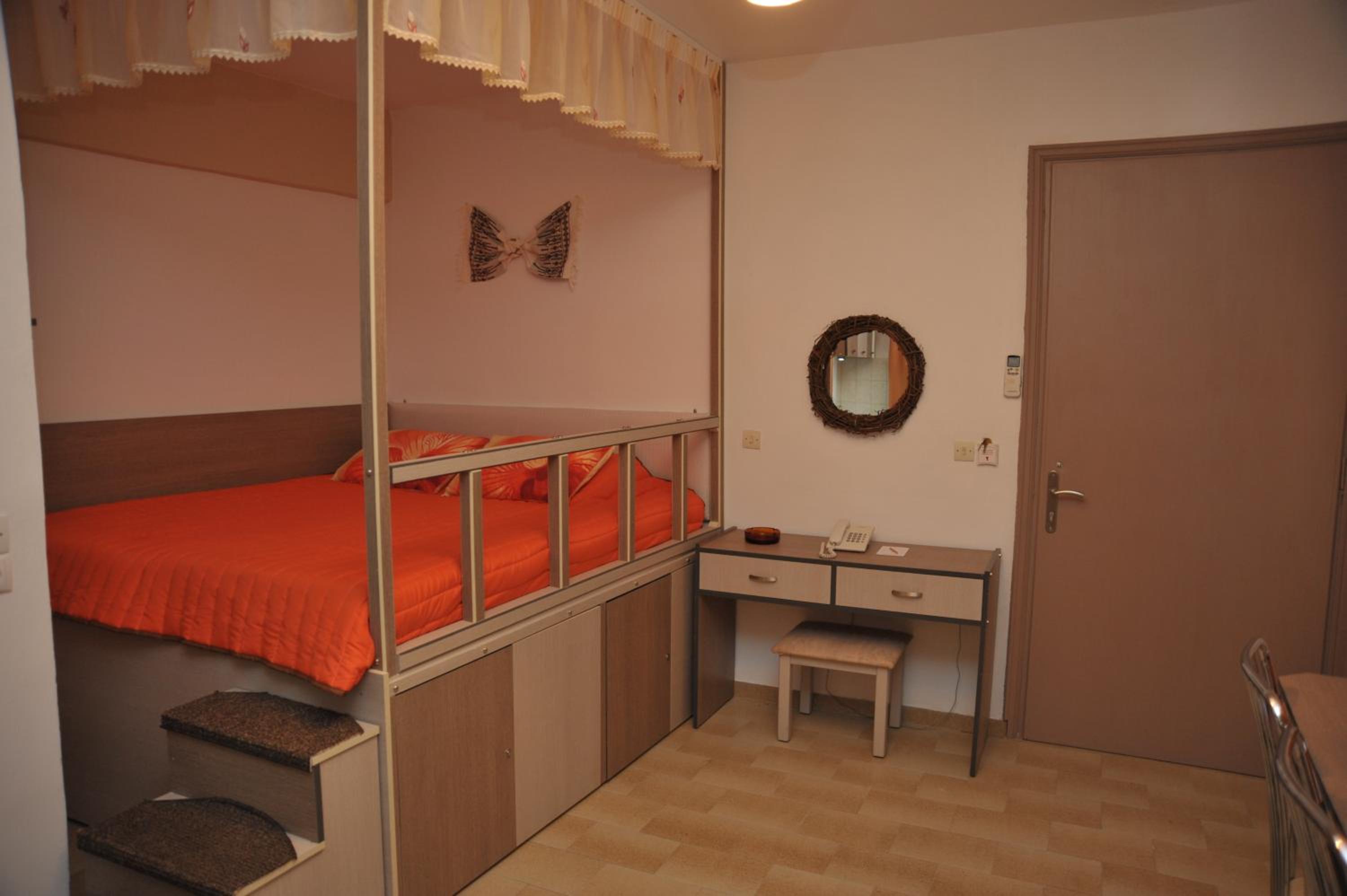 Deluxe Double or Twin Room with Balcony photo 1