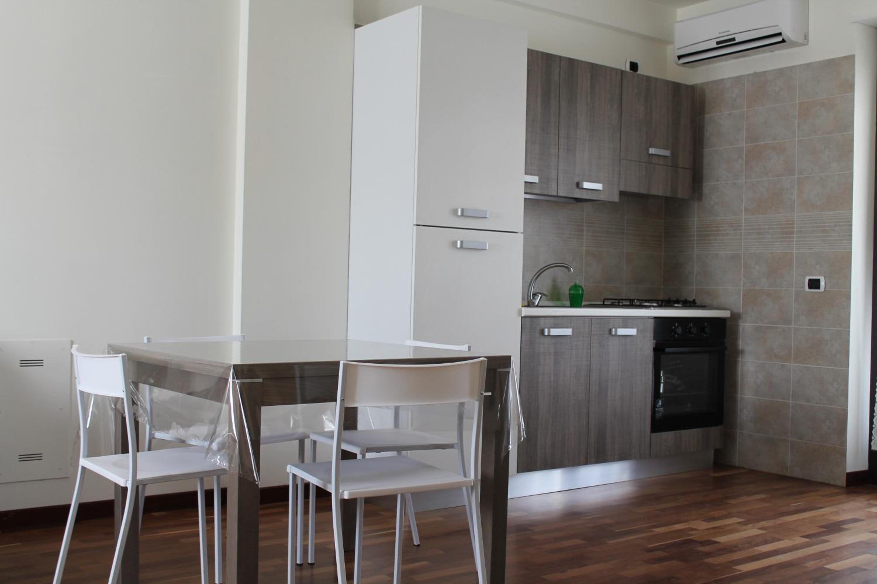 Two-Bedroom Apartment with Garden View photo 2