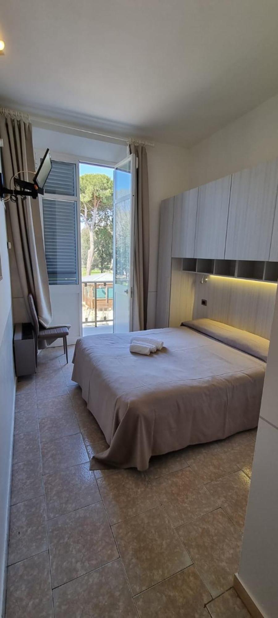 Double Room with Balcony photo 1