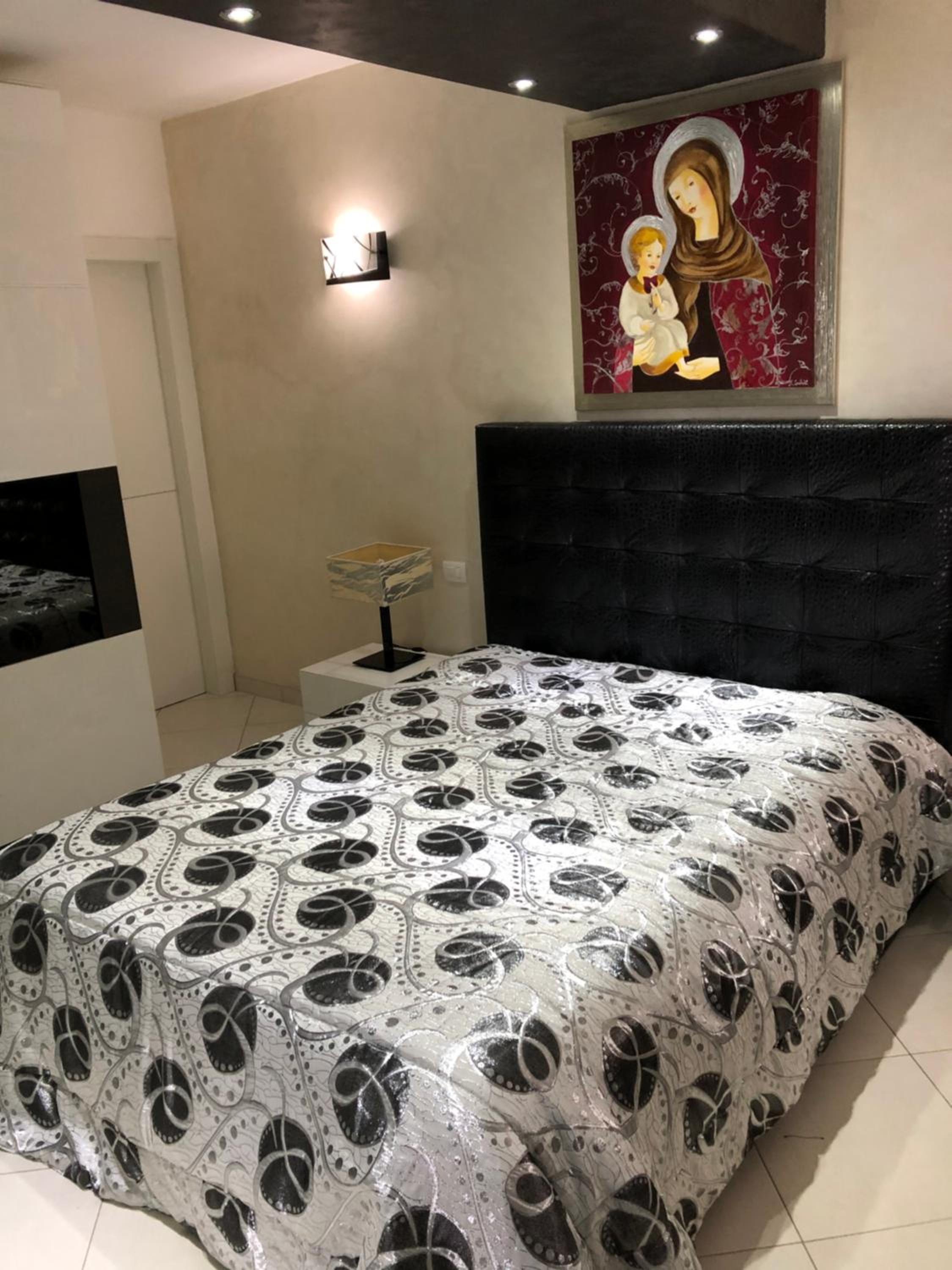 Three-Bedroom Villa - Photo 28