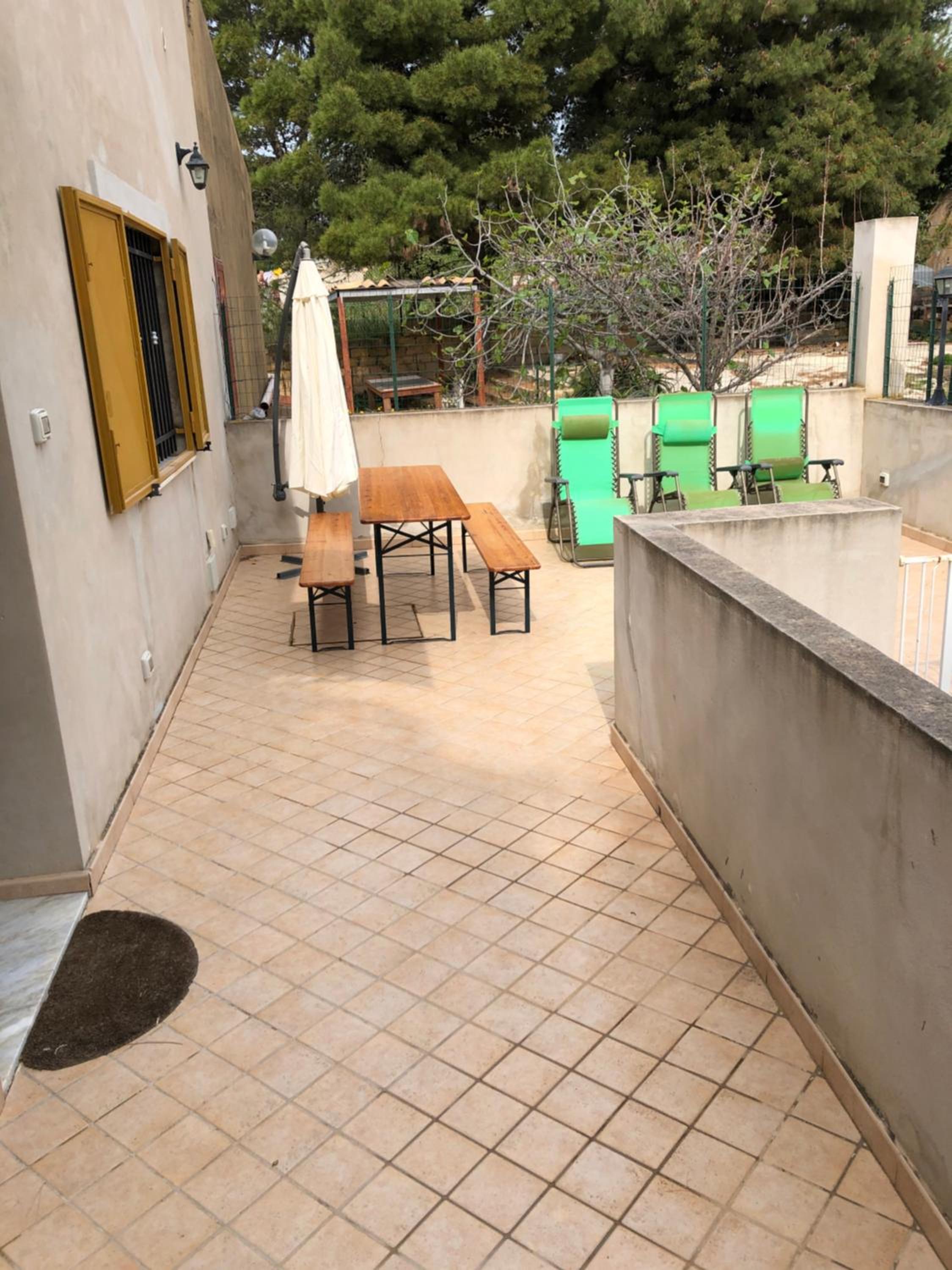 Three-Bedroom Villa - Photo 17