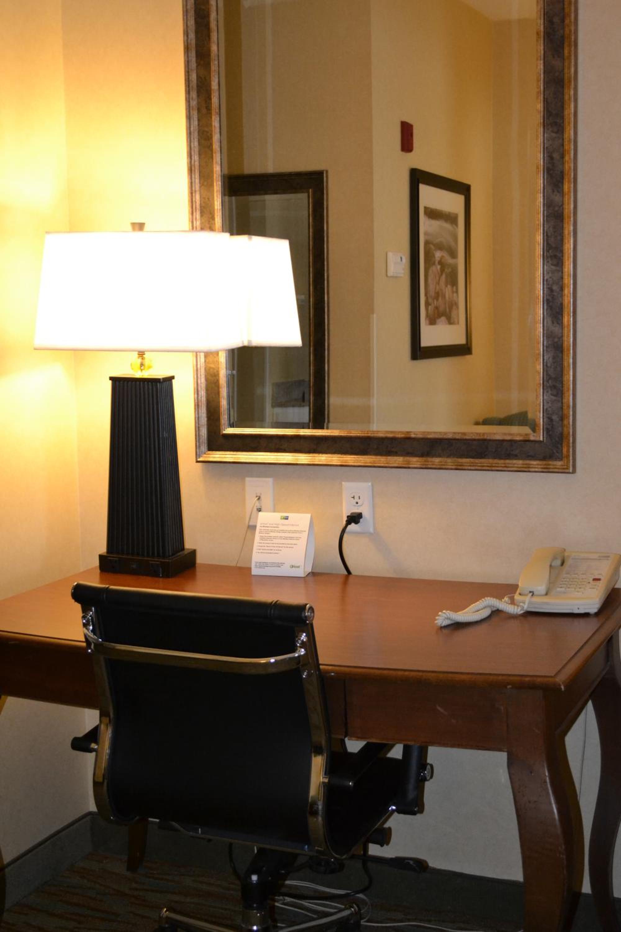 Standard Room - Photo 2